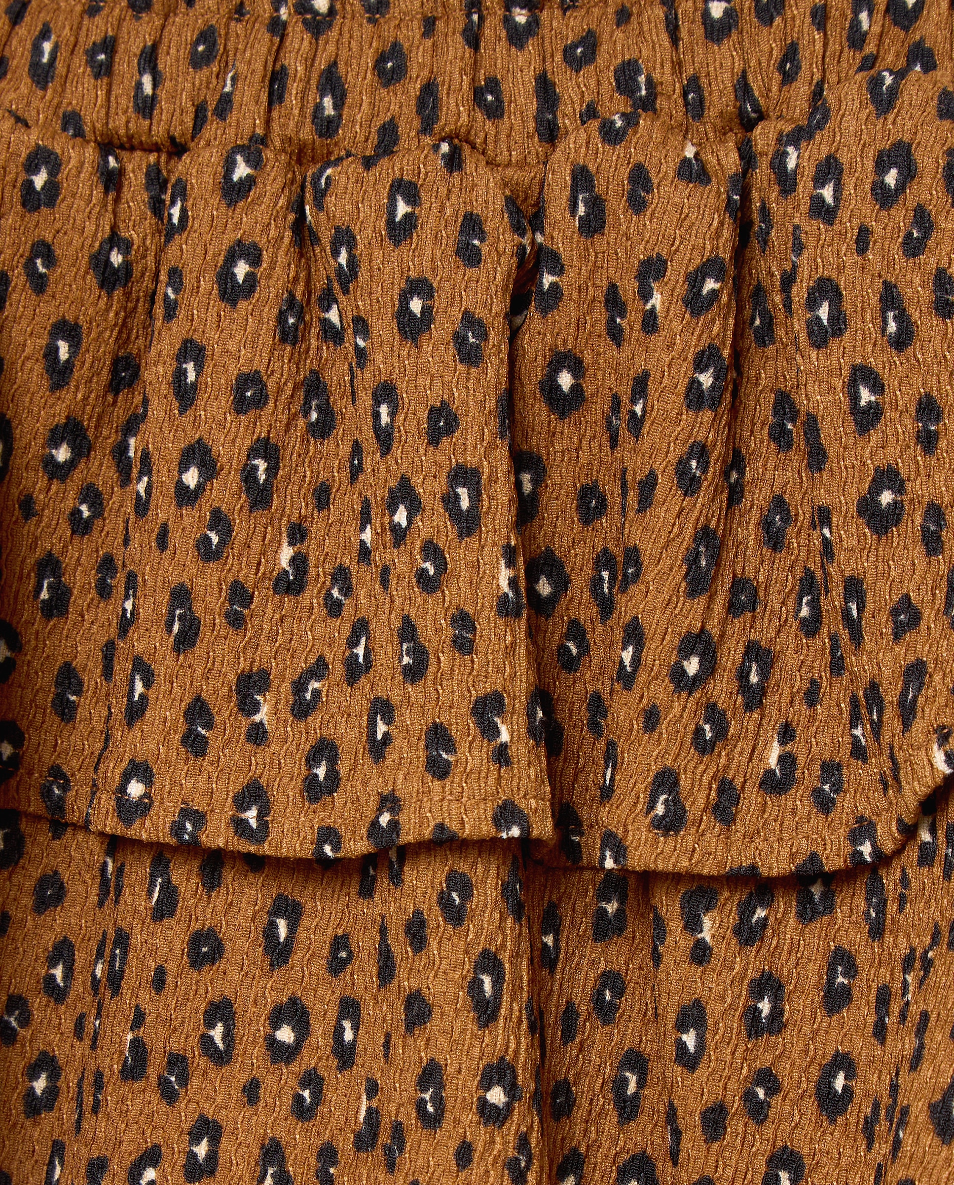 Saia Fluida de Folho Duplo Wrinkled com All Over Print Camel-2