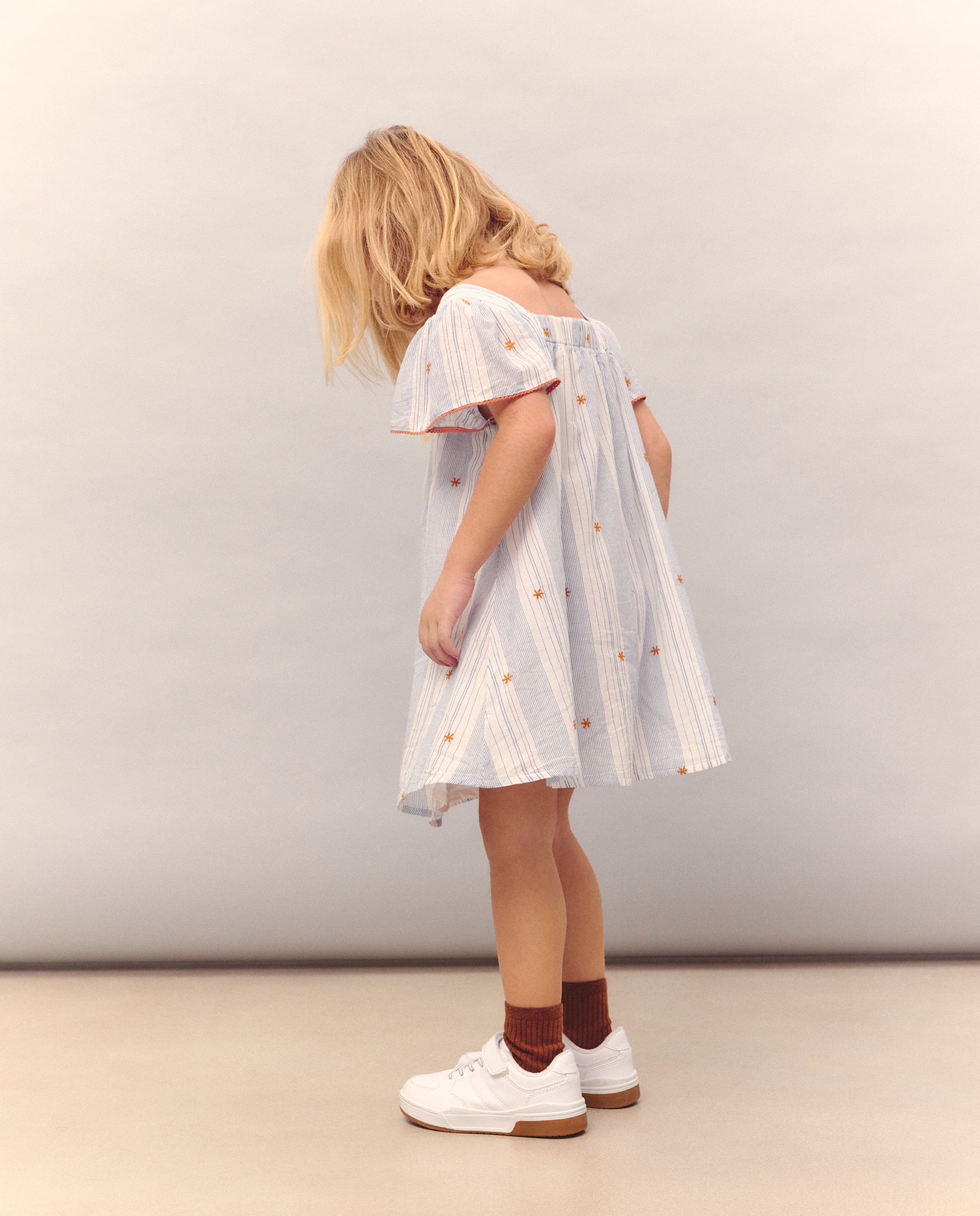 Vestido de Manga Curta às Riscas com Estampado Floral Bordado e Renda no Decote Kids El Corte Inglés Azul-3