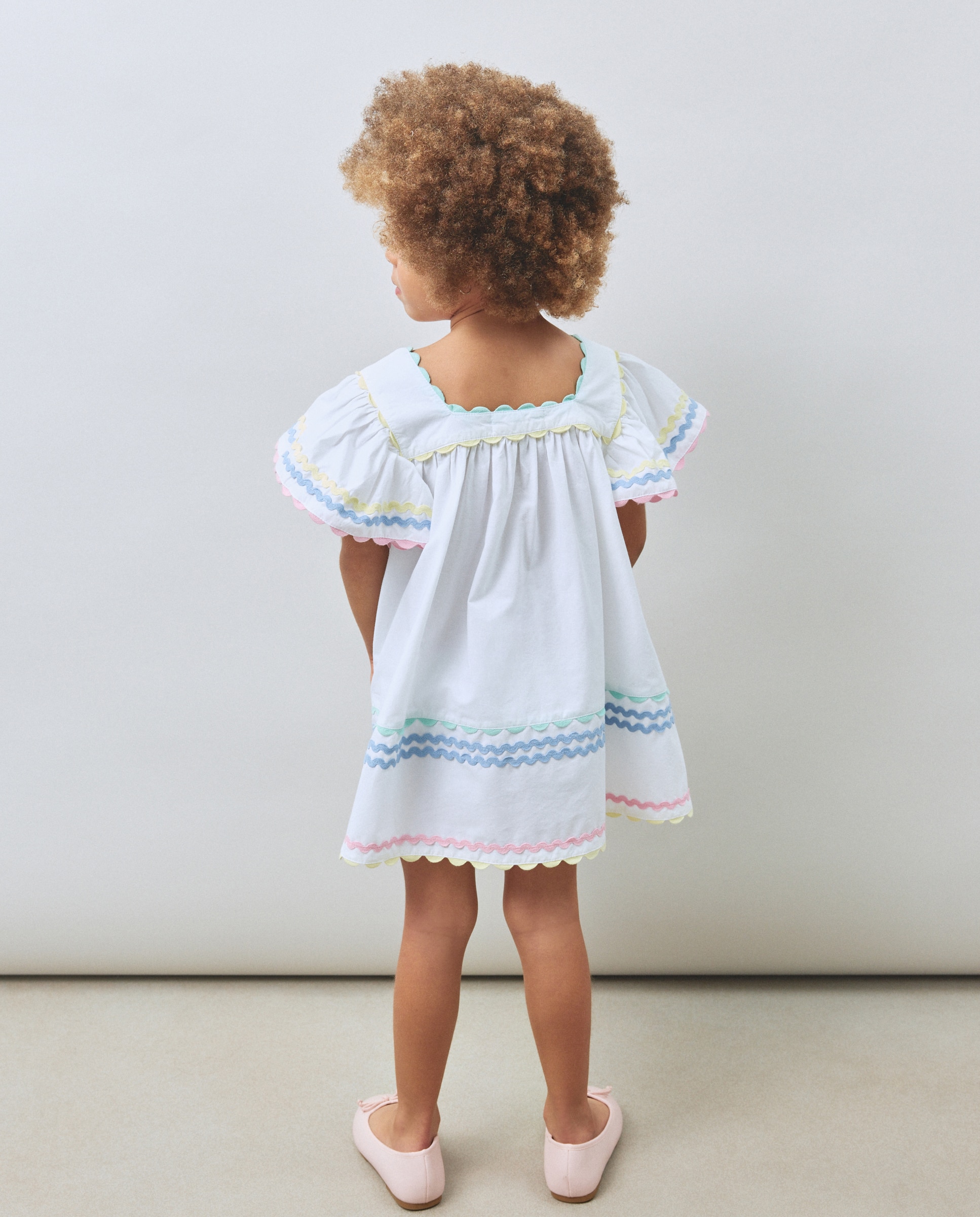 Vestido de Manga Curta em Popelina com Fitas Gregas às Cores - Branco Kids El Corte Inglés Branco-3