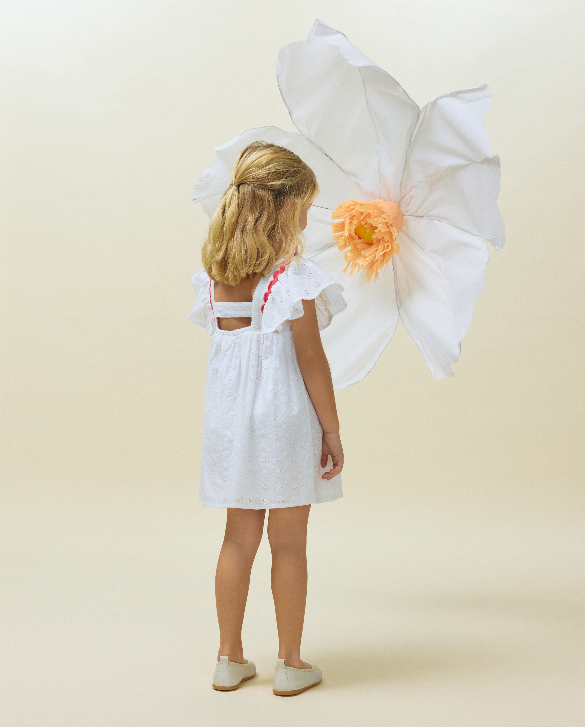 Vestido de Manga Curta com Folhos Laterais Kids El Corte Inglés Branco-4