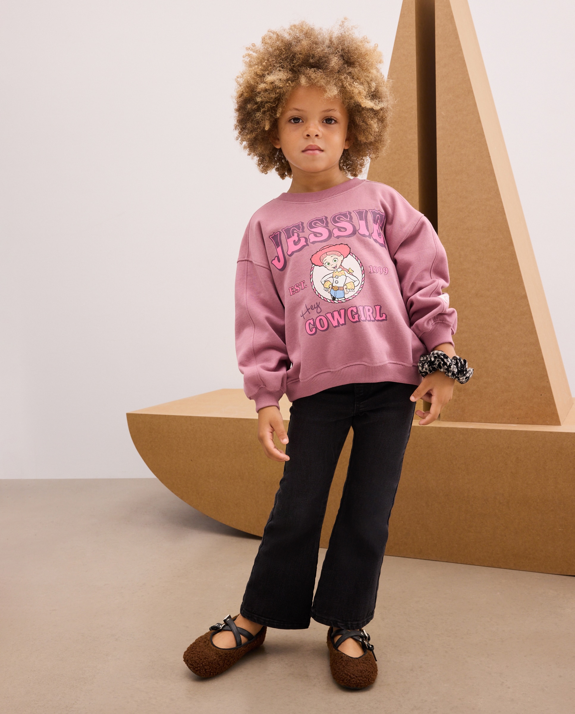 Sweatshirt de Criança com Estampado de Fantasia TOY STORY Estampado Posicional JESSIE com Flock Rosa-2