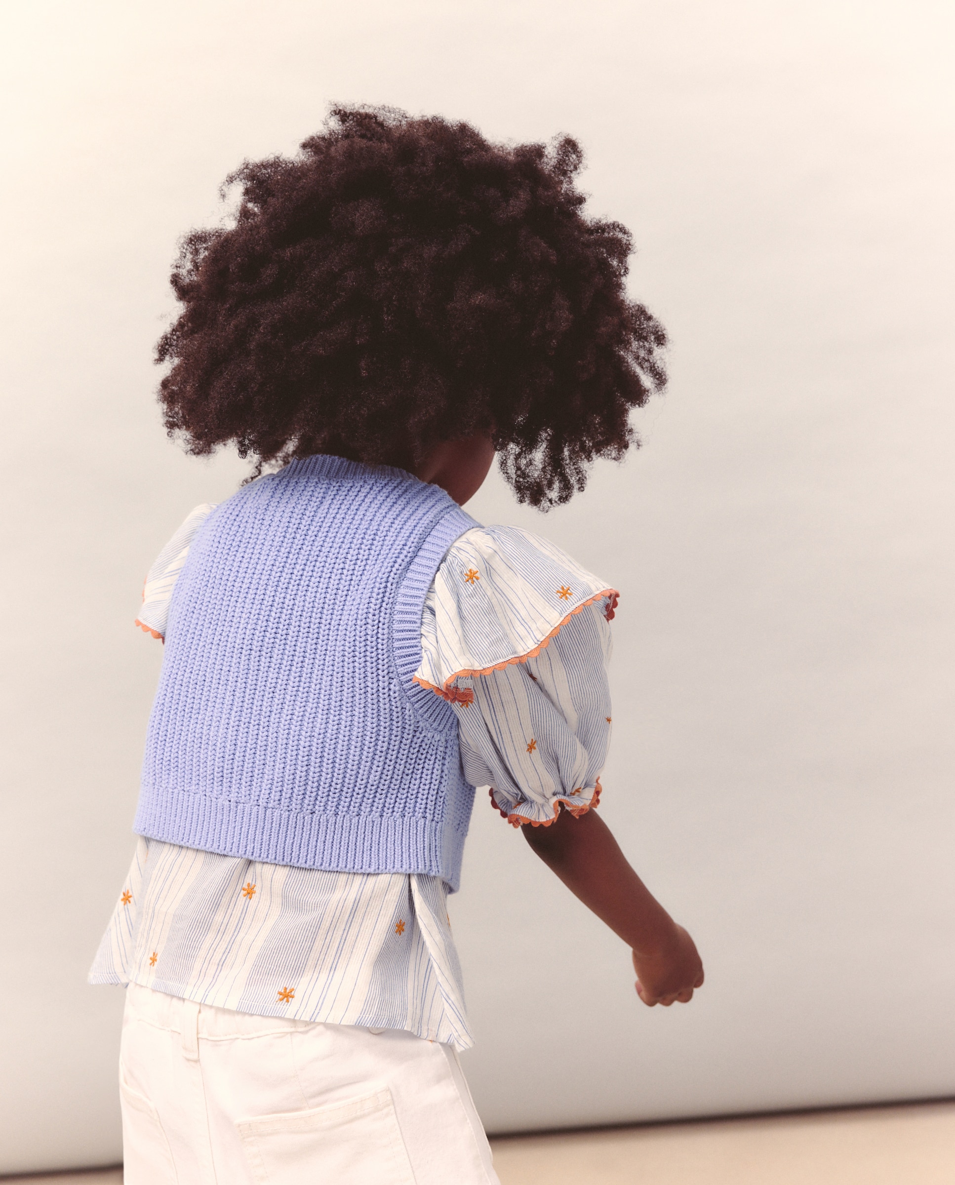 Chaleco abierto con cierre de lazos de niña - Kids El Corte Inglés - 120 Crudo 400 Azul-3