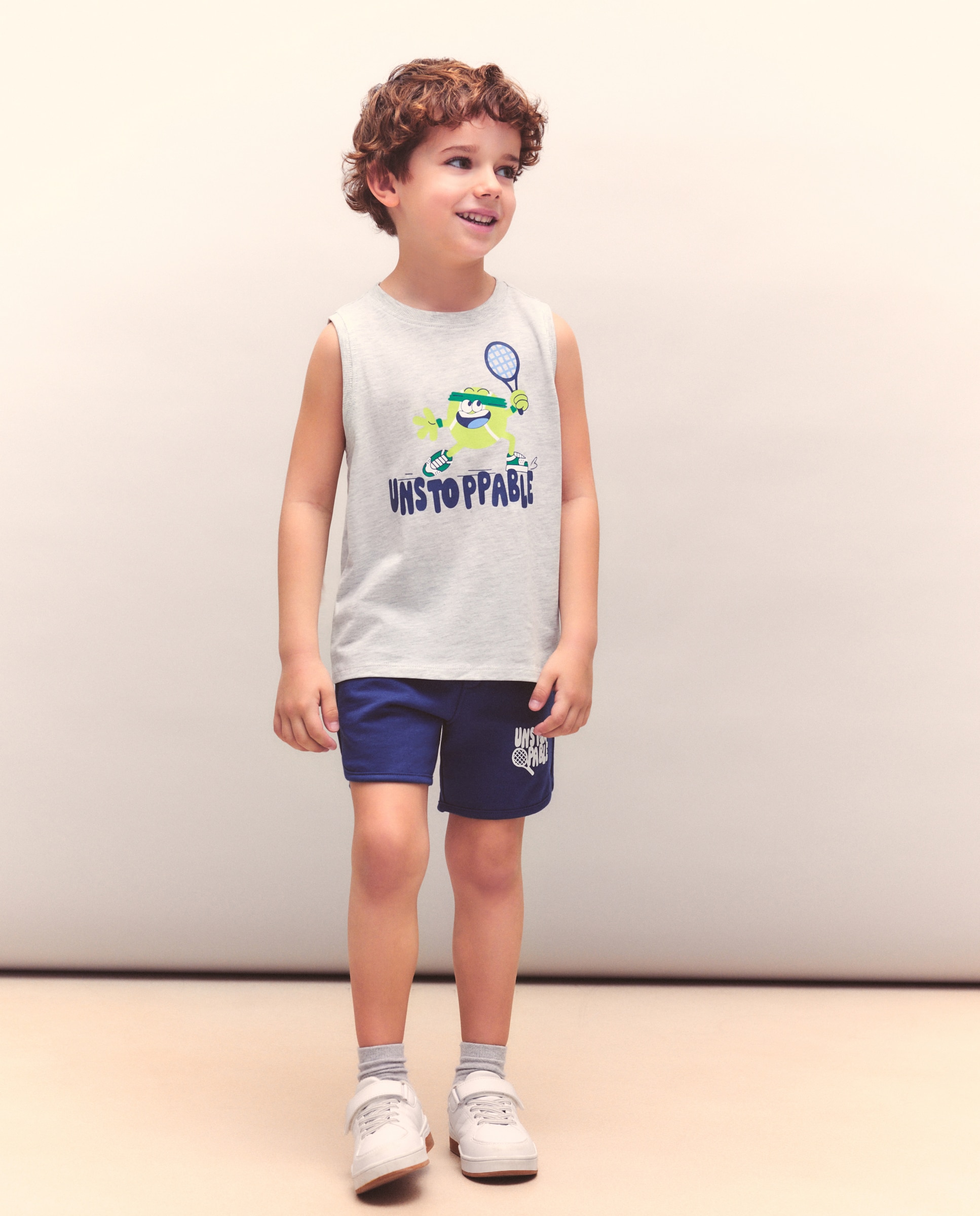 Imagem 0 de Bermudas de Felpa Rocky
