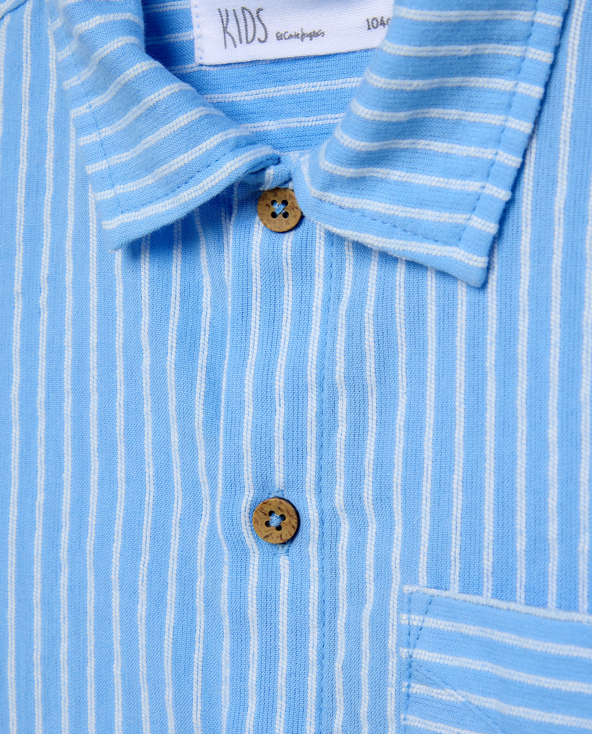 Camisa em Tecido Rústico com Manga Comprida Azul-2
