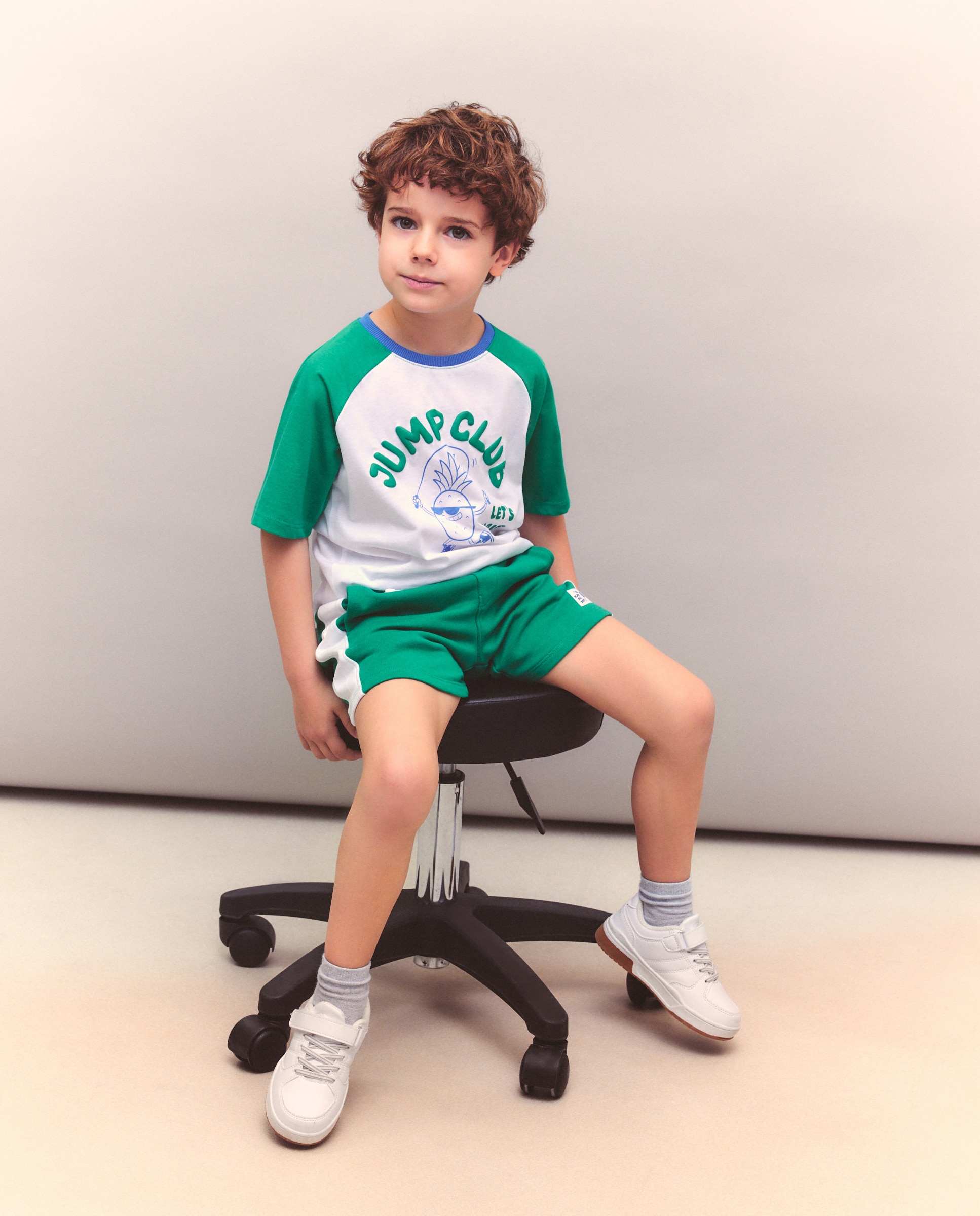 T-shirt de Manga Raglã Curta Desportiva Kids El Corte Inglés Verde-2