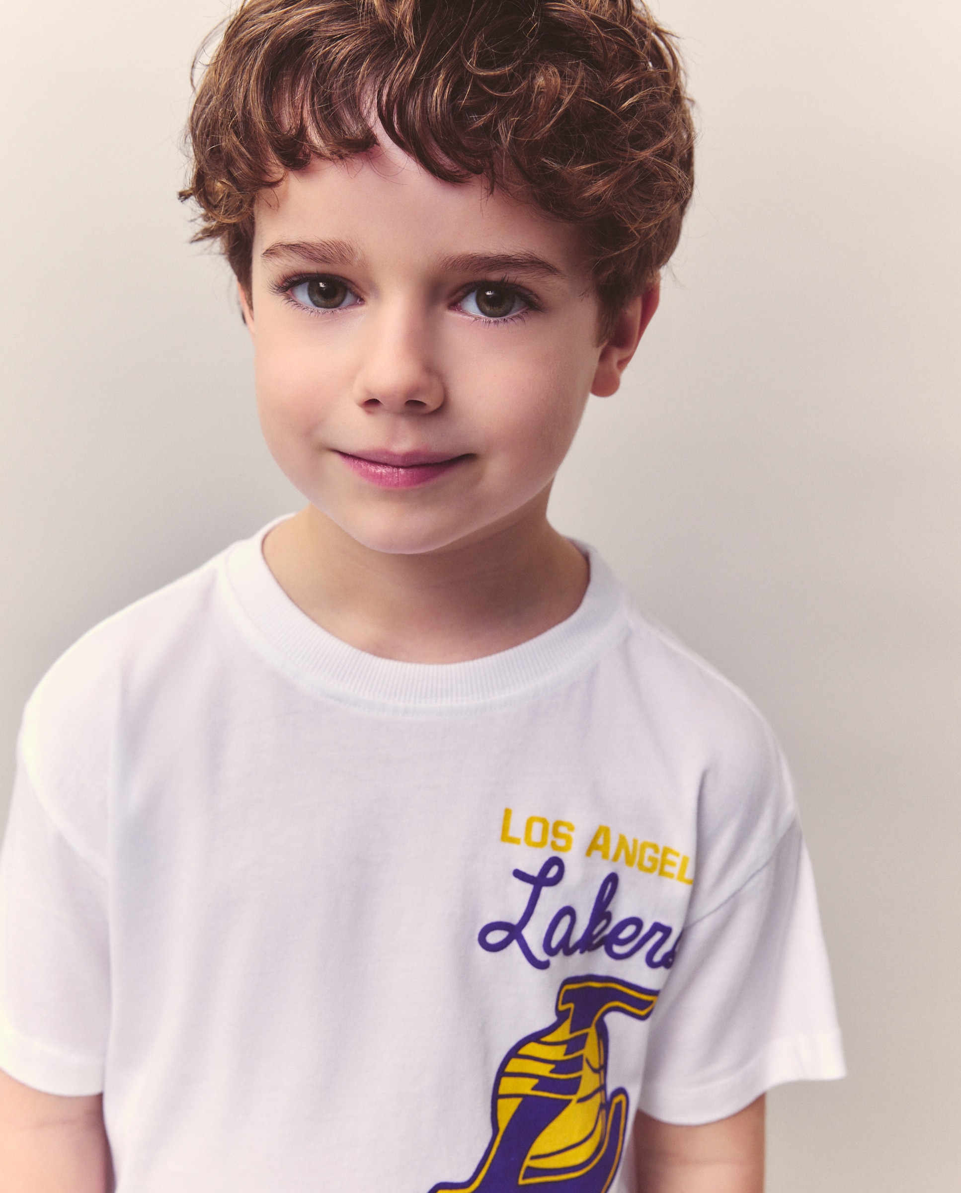 Imagem 0 de T-shirt de Manga Curta com Estampado NBA Lakers
