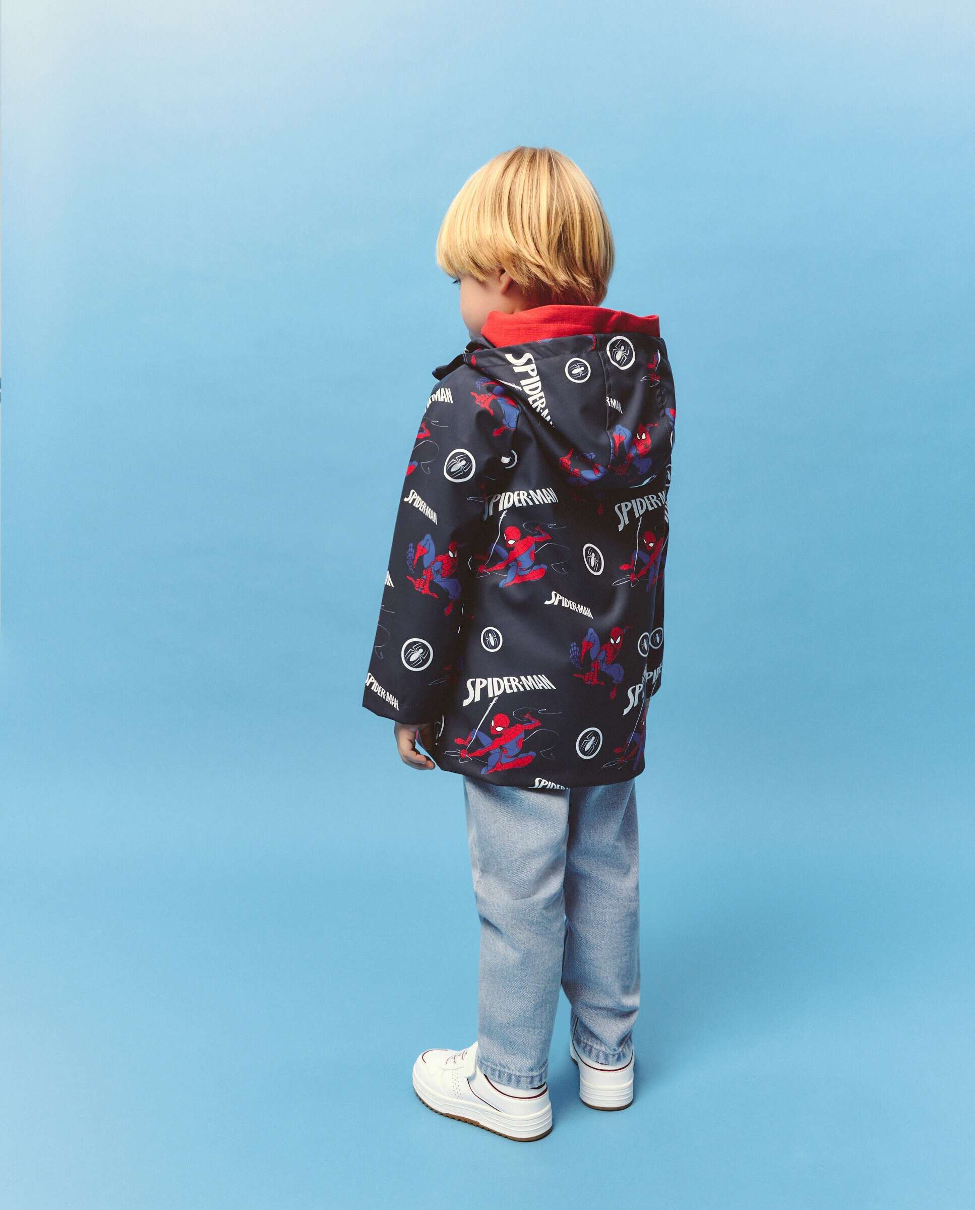 Imagen 3 de Parka engomada licencia Spiderman de niño - Kids El Corte Inglés - Azul marino Azul marino