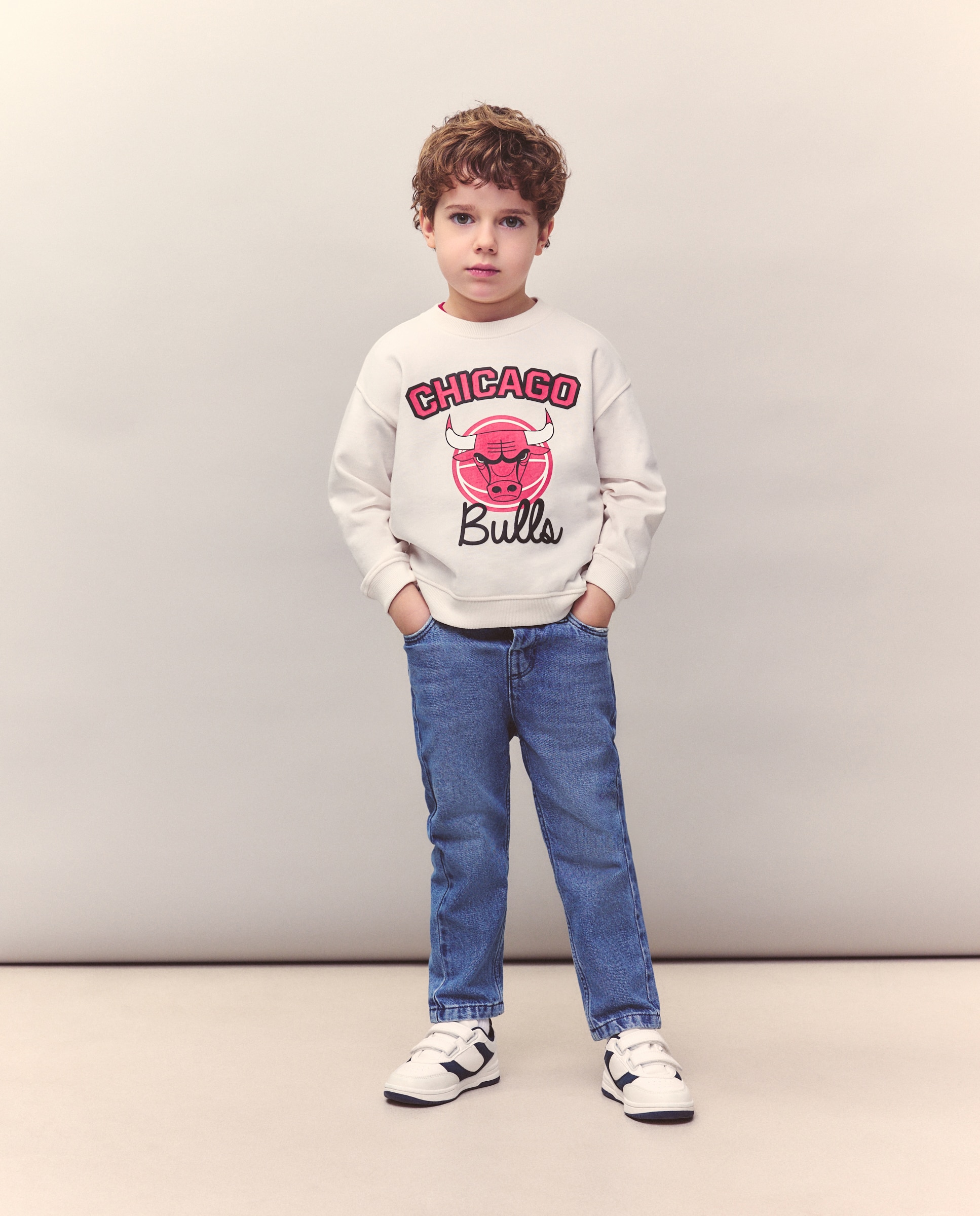 Sweatshirt Fechada com Estampado NBA Chicago Bulls Kids El Corte Inglés Branco-2