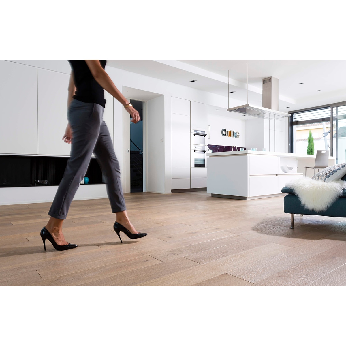 Barniz Parquet Ultra Resistente Brillante Incoloro-3