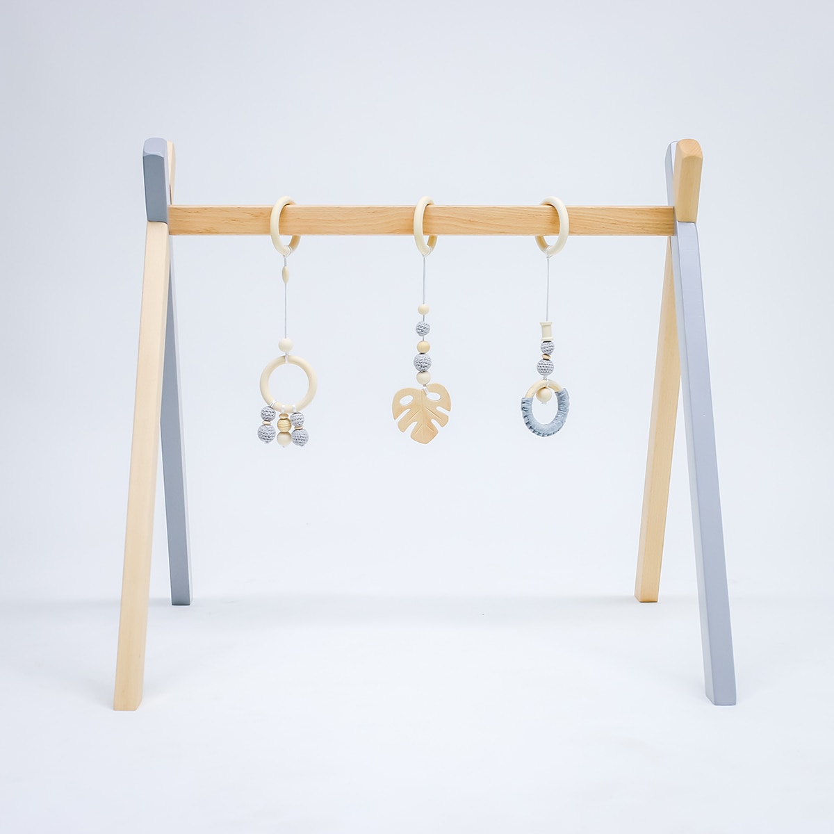Gimnasio de actividades Plastimyr de madera The Good Wood gris Madera / Gris-11