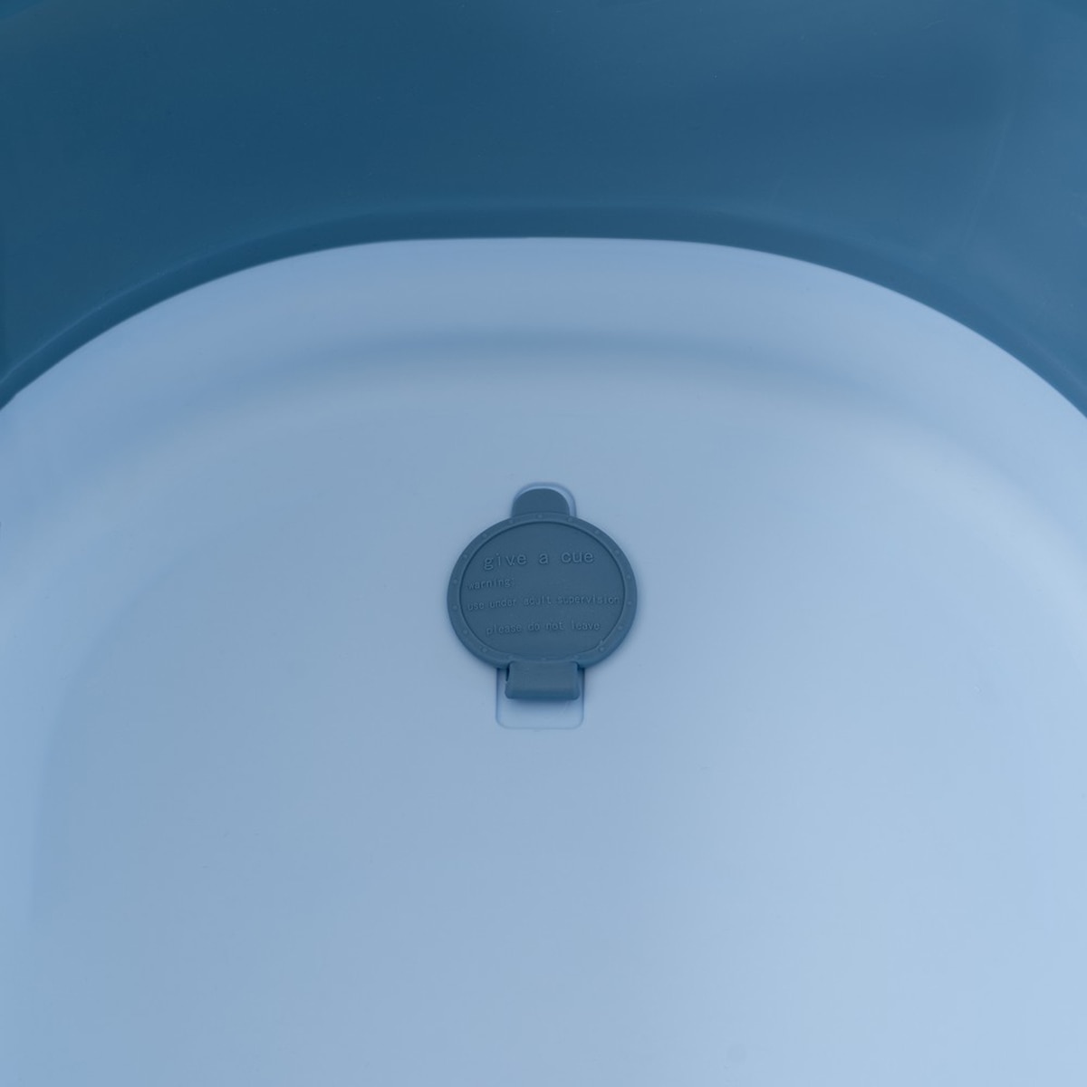 Bañera plegable con taza
para enjuague Azul  Interbaby Azul-7