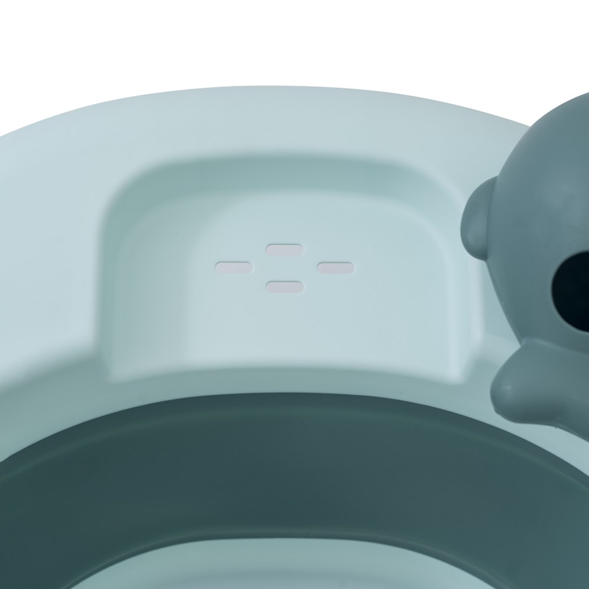 Bañera plegable con taza
para enjuague Verde Interbaby Verde-4