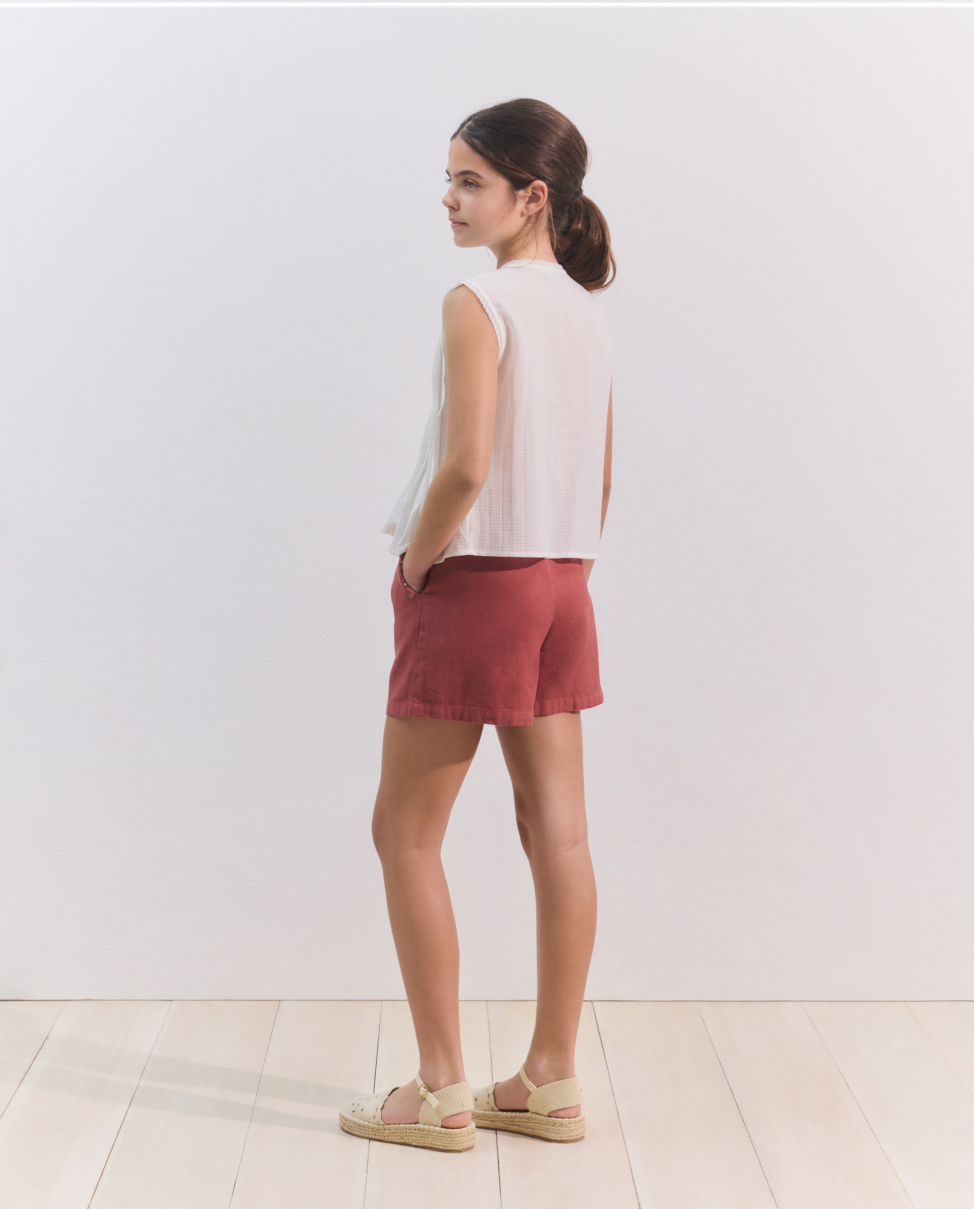 Bermudas de Linho com Cinto de Tachas Garment Dyed Coconut El Corte Inglés 770 Terracota-3