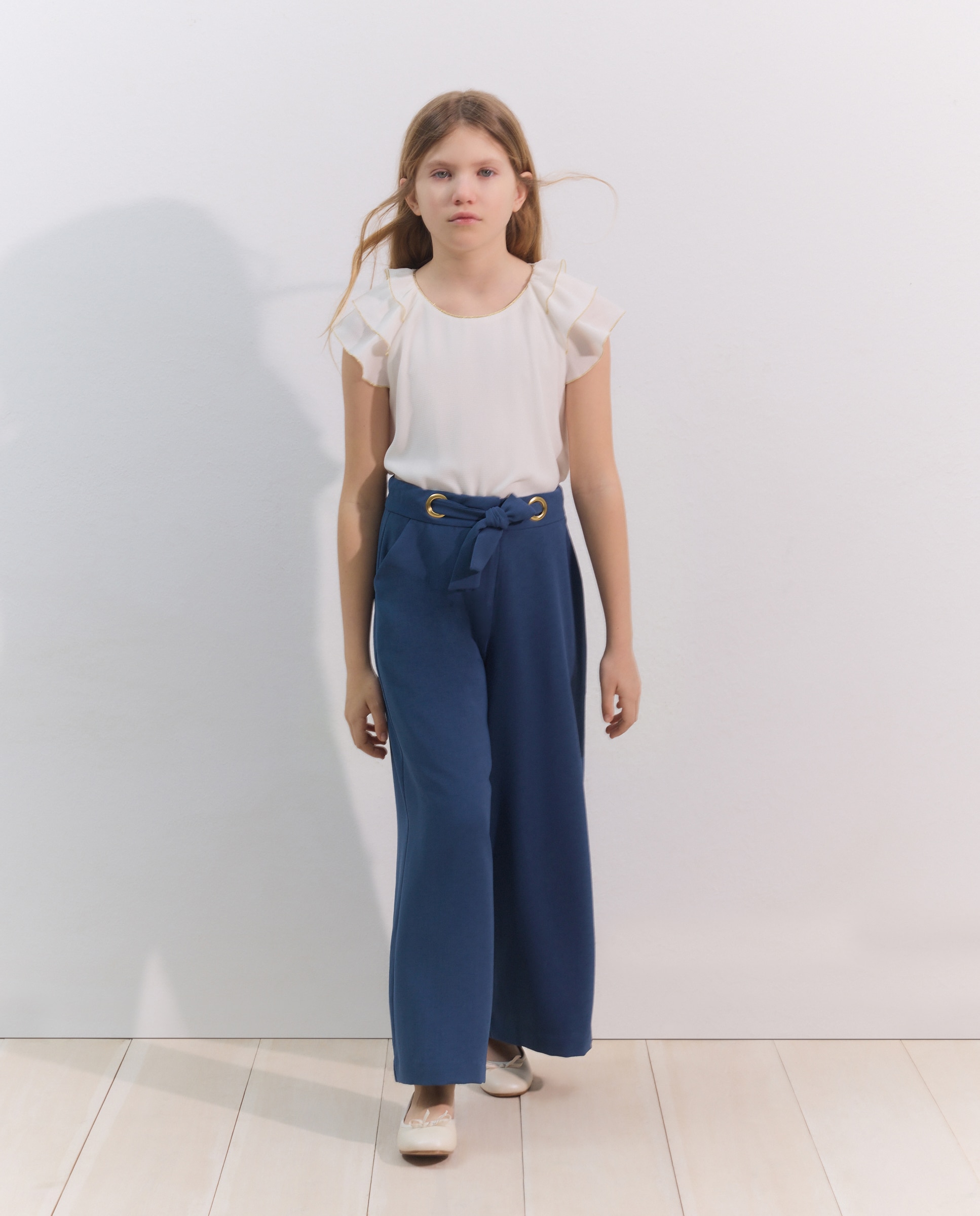 Blusa de Manga com Folhos e Fio Dourado Branco-marfim-2
