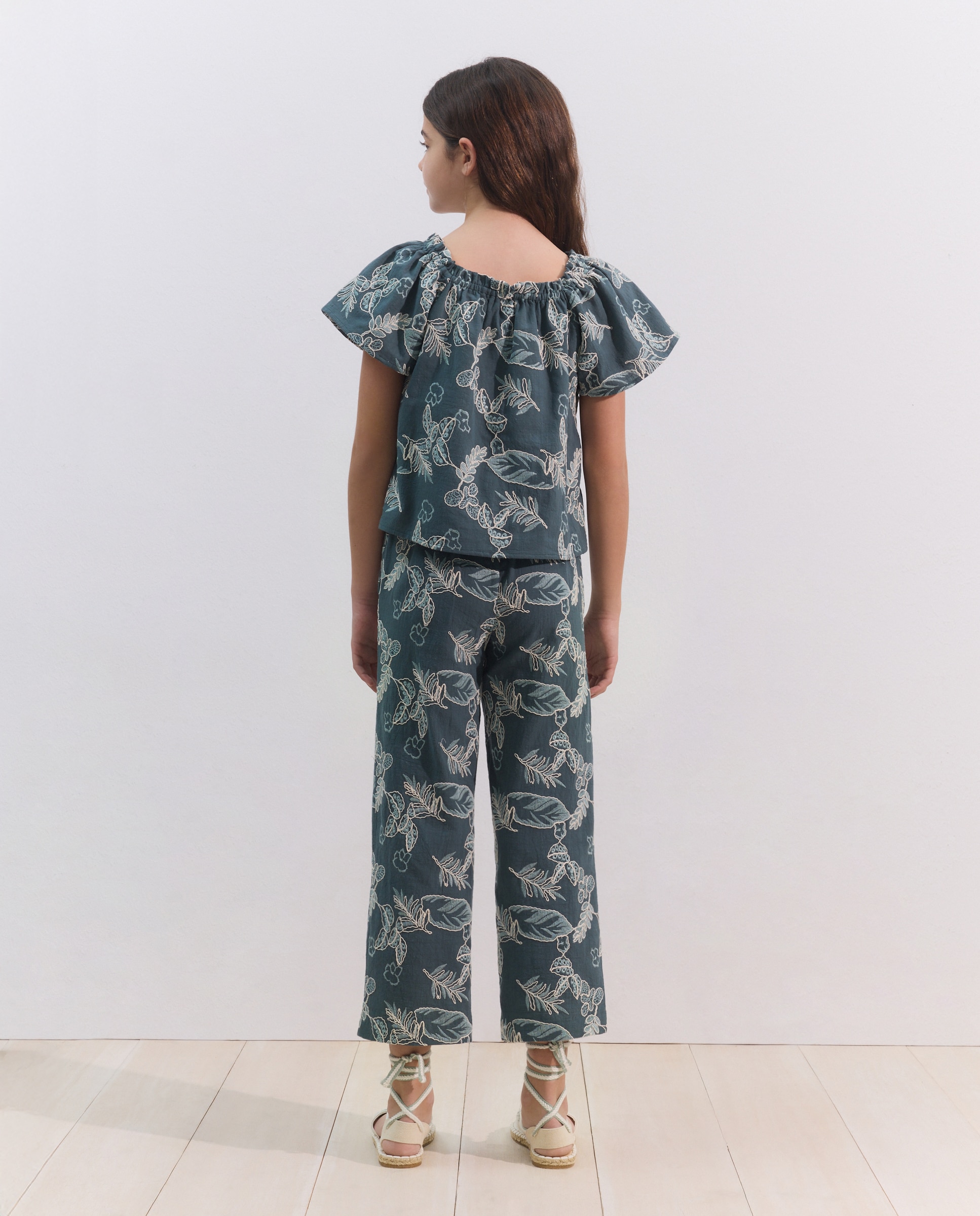 Blusa de Manga Curta com Ombro com Bordado de Fantasia Coconut El Corte Inglés 530 Verde Escuro-3