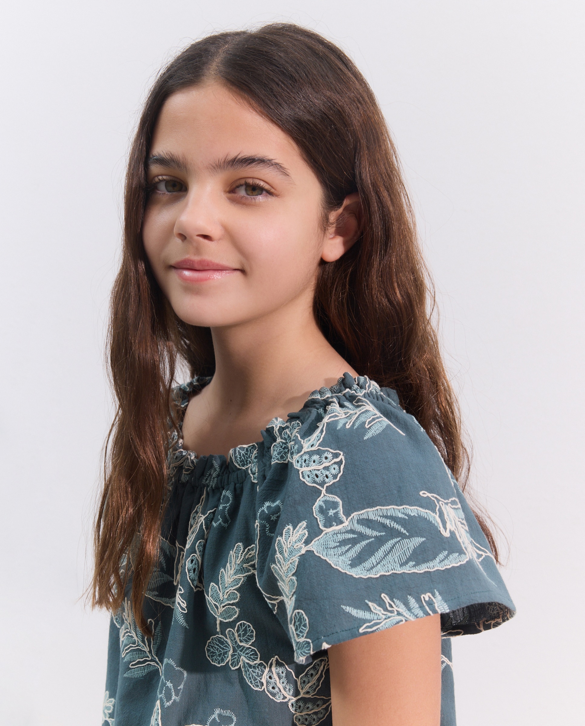Blusa de Manga Curta com Ombro com Bordado de Fantasia Coconut El Corte Inglés 530 Verde Escuro-4