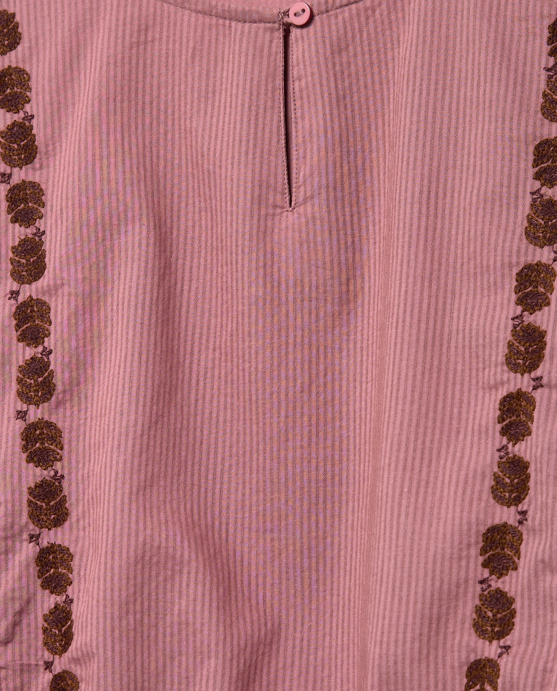 Blusa de Manga Comprida Dobby com Bordados 291 Beringela-6
