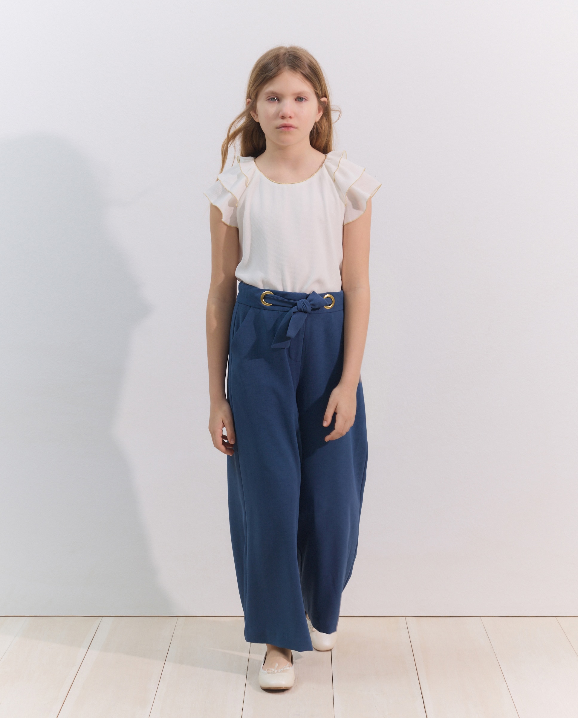 Imagem 0 de Calças Crepe com Cinto Liso