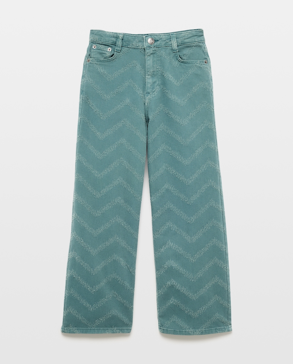 Imagem 0 de Jeans em Tecido Rasgado e Desfiado