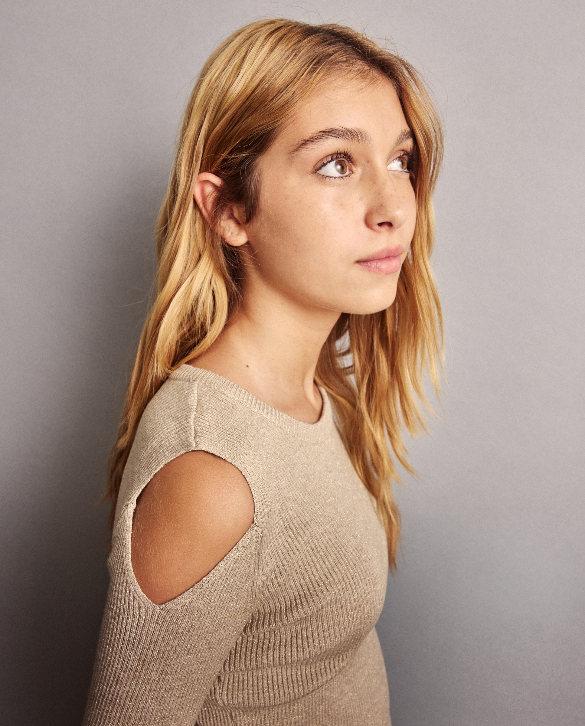 Camisola de Malha Canelada com Cut Out nos Ombros Coconut El Corte Inglés Bege-4