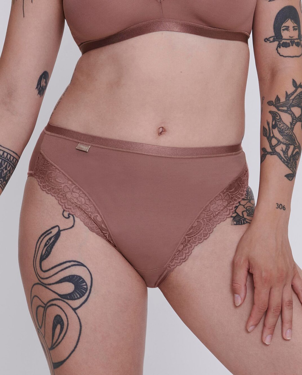 Cueca Romance Tai Castanho-1