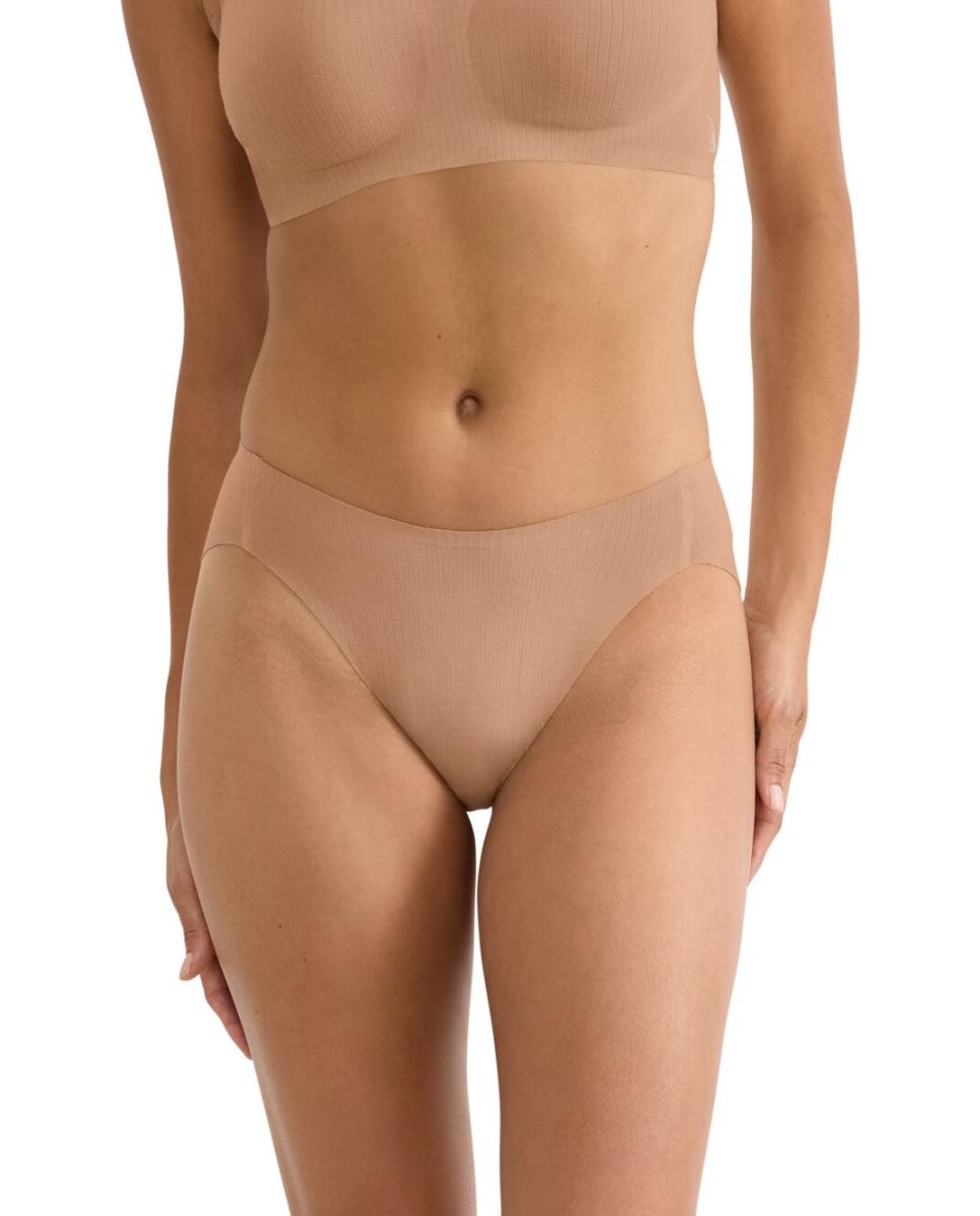 Imagem 0 de Cueca de Perna Alta