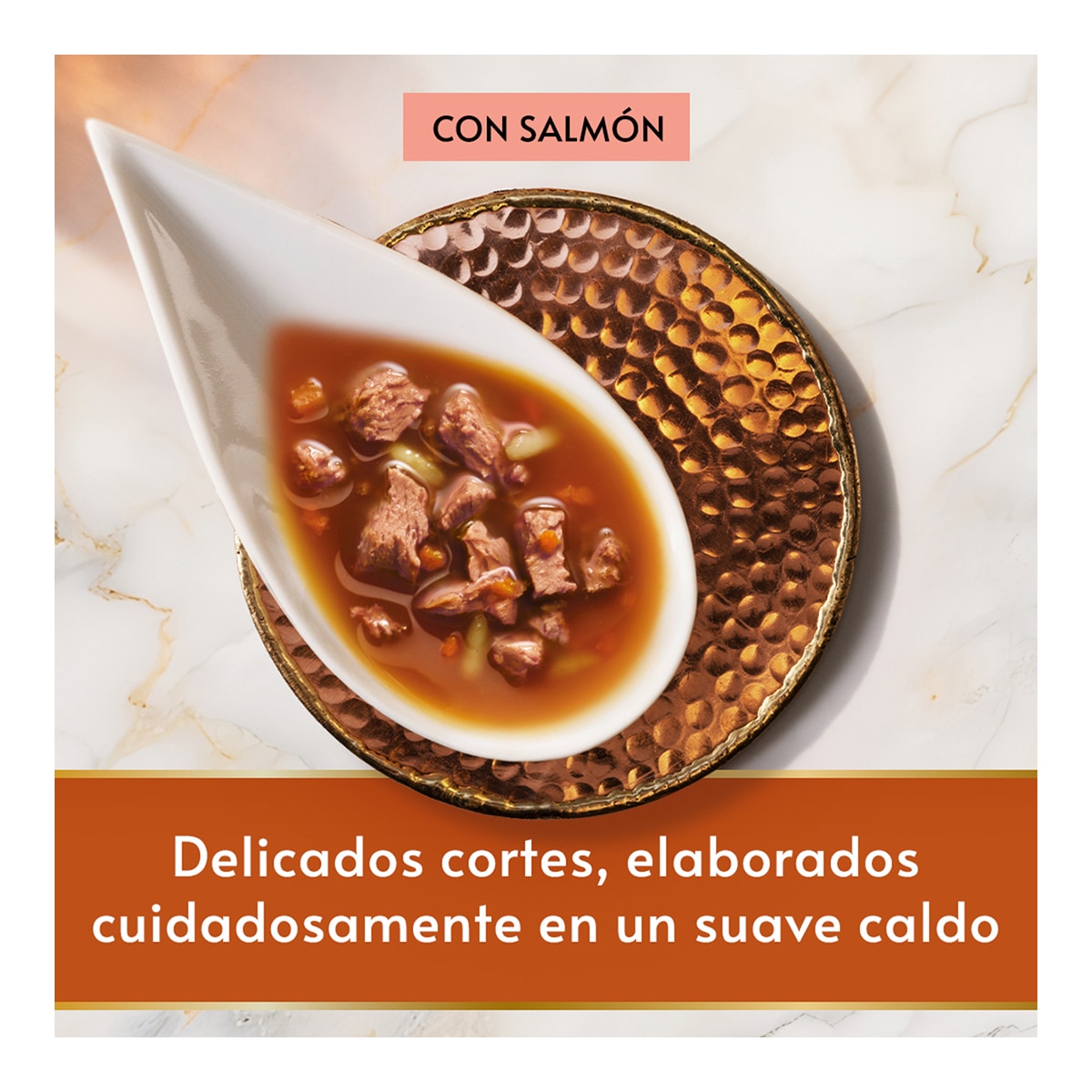 Comida húmeda para gatos adultos Gourmet Royale salmón con guarnición de arroz y zanahorias 45g 4