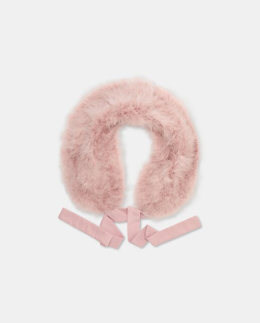 Imagem 0 de Capa Curta com Plumas