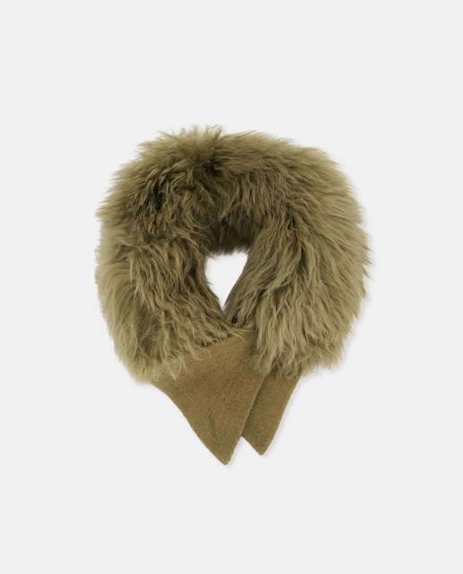 Imagem 0 de Gola de Pelo com Malha