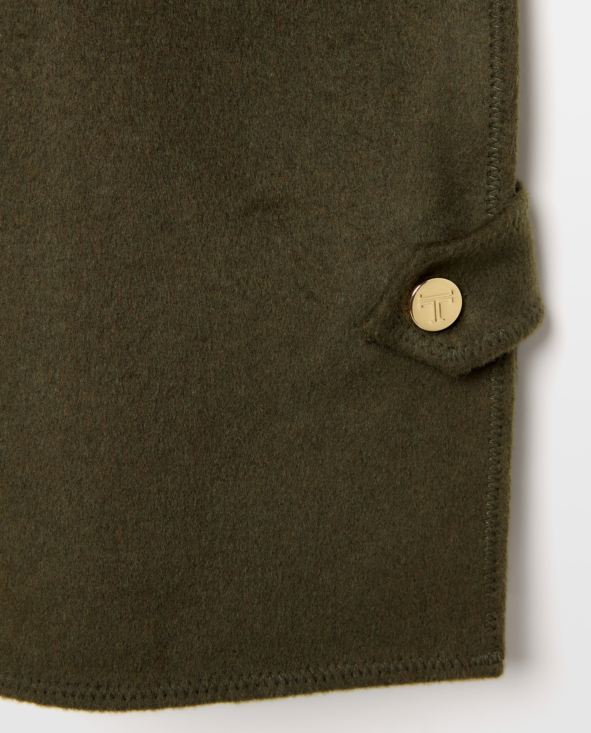 product.carousel.image.label