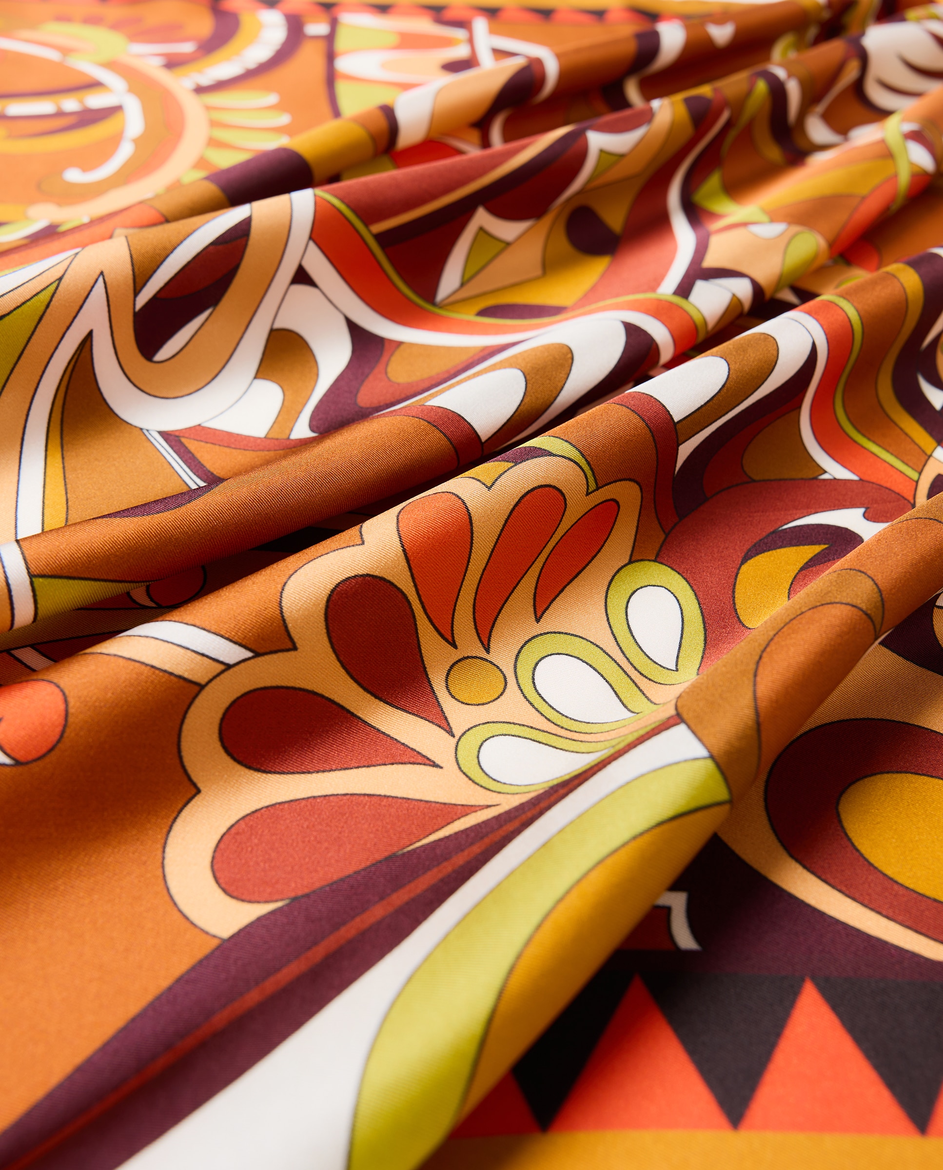 Lenço de Sarja 100% Seda com Estampado Laranja-queimado-3