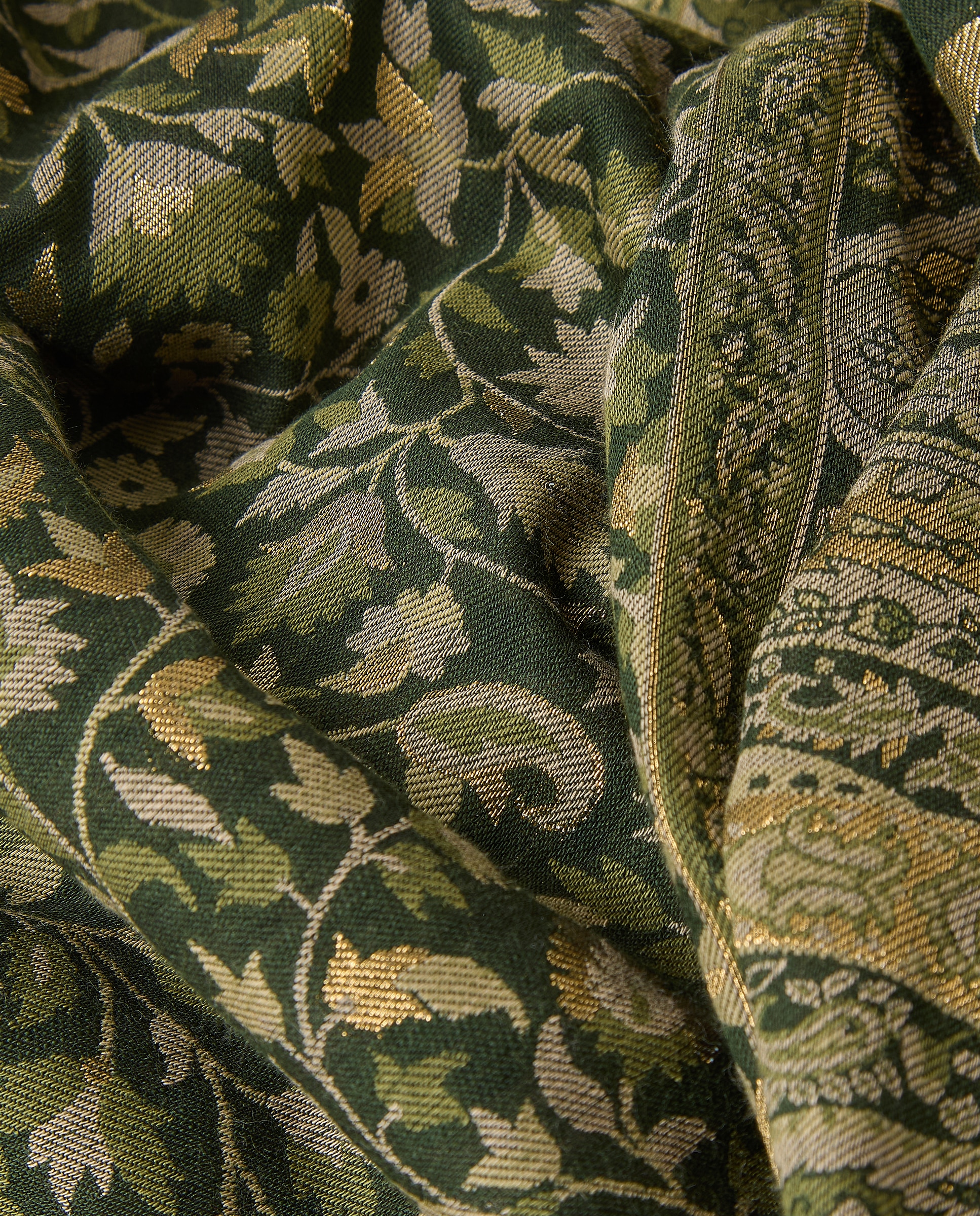 Écharpe com Jacquard de Fio Metalizado Bordado Verde-3