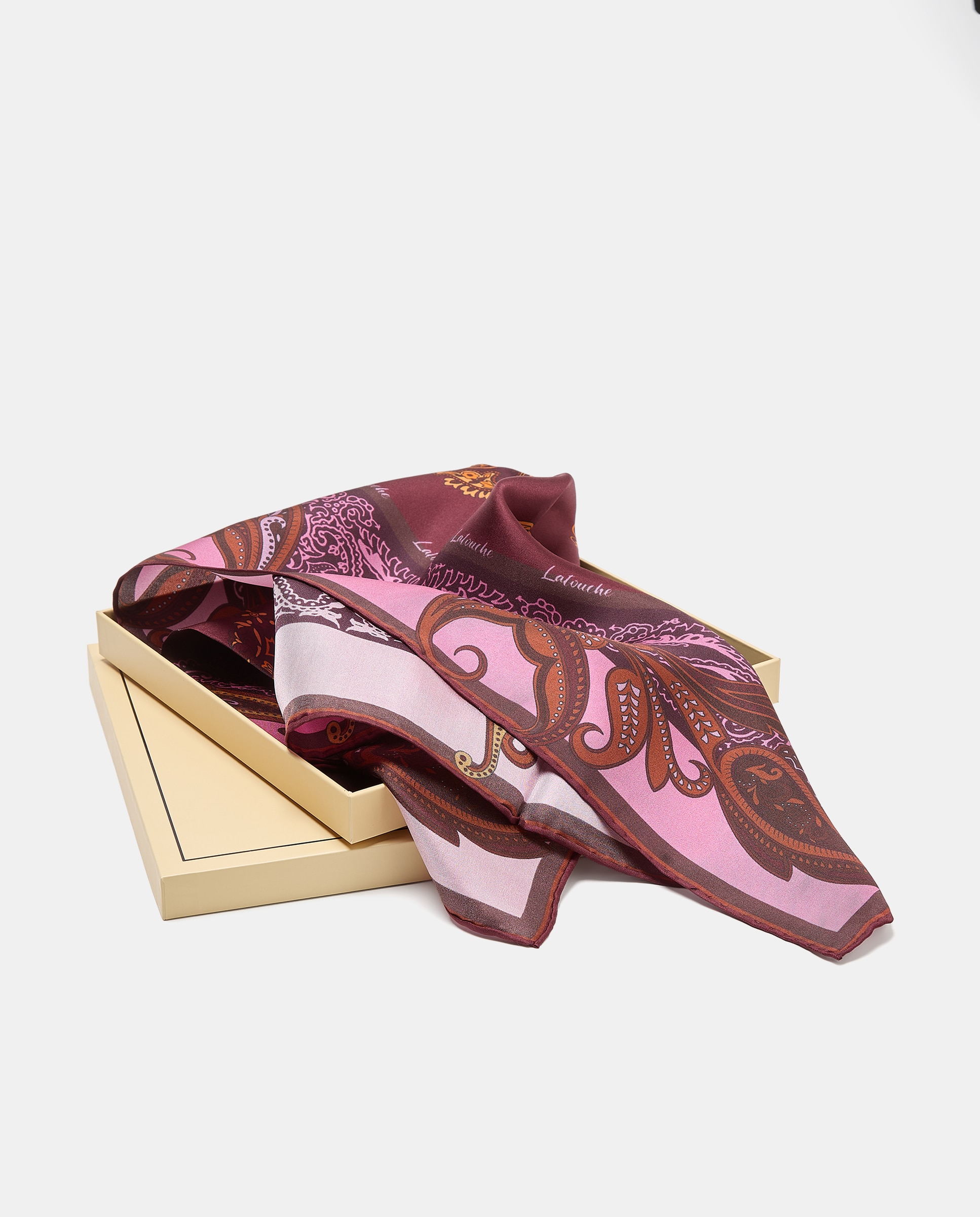 Lenço de Sarja e Seda Estampado Paisley Posicionado 200 Rosa-4