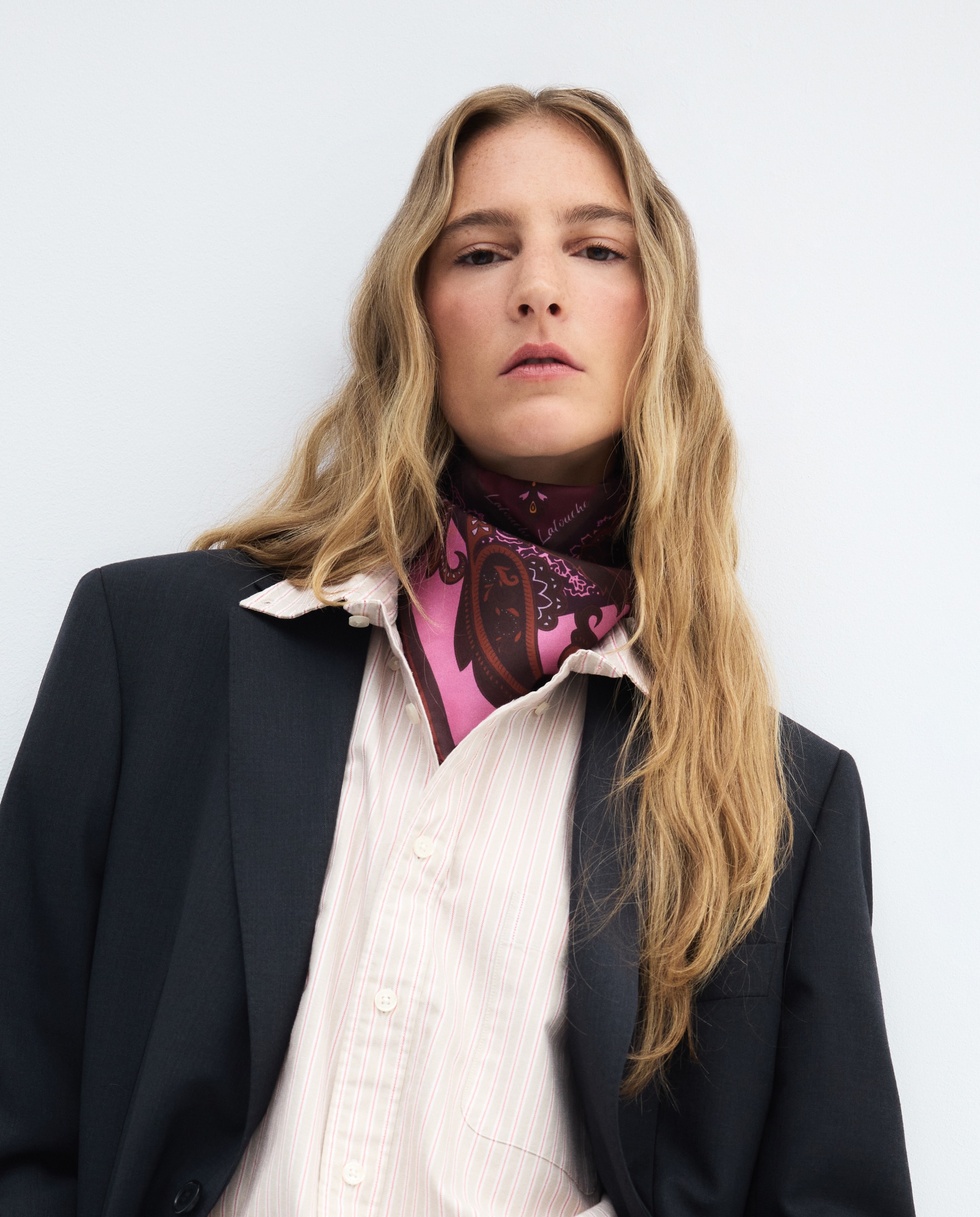 Lenço de Sarja e Seda Estampado Paisley Posicionado 200 Rosa-5
