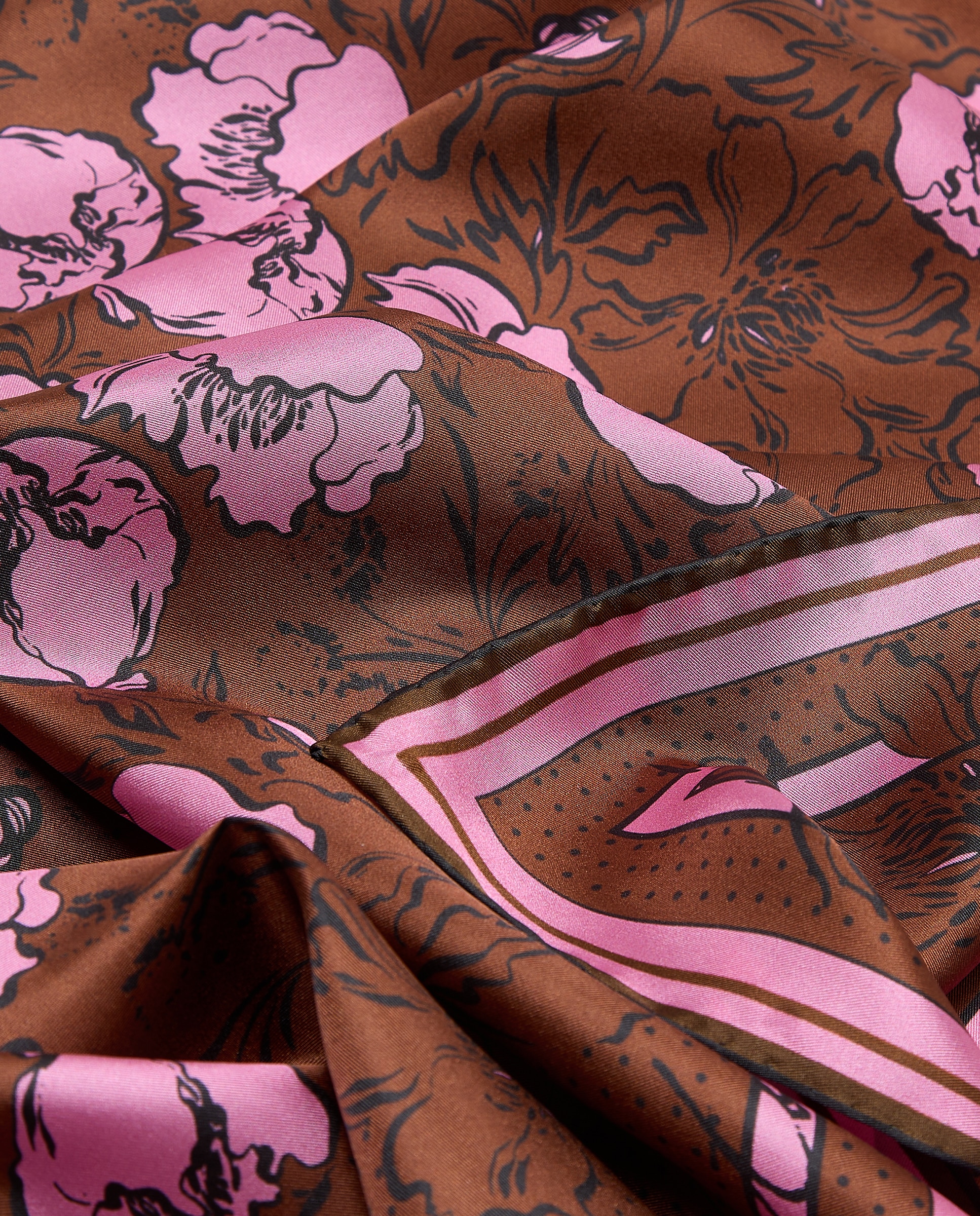 Lenço de Sarja com Estampado Floral às Bolinhas com Rebordo Castanho-3