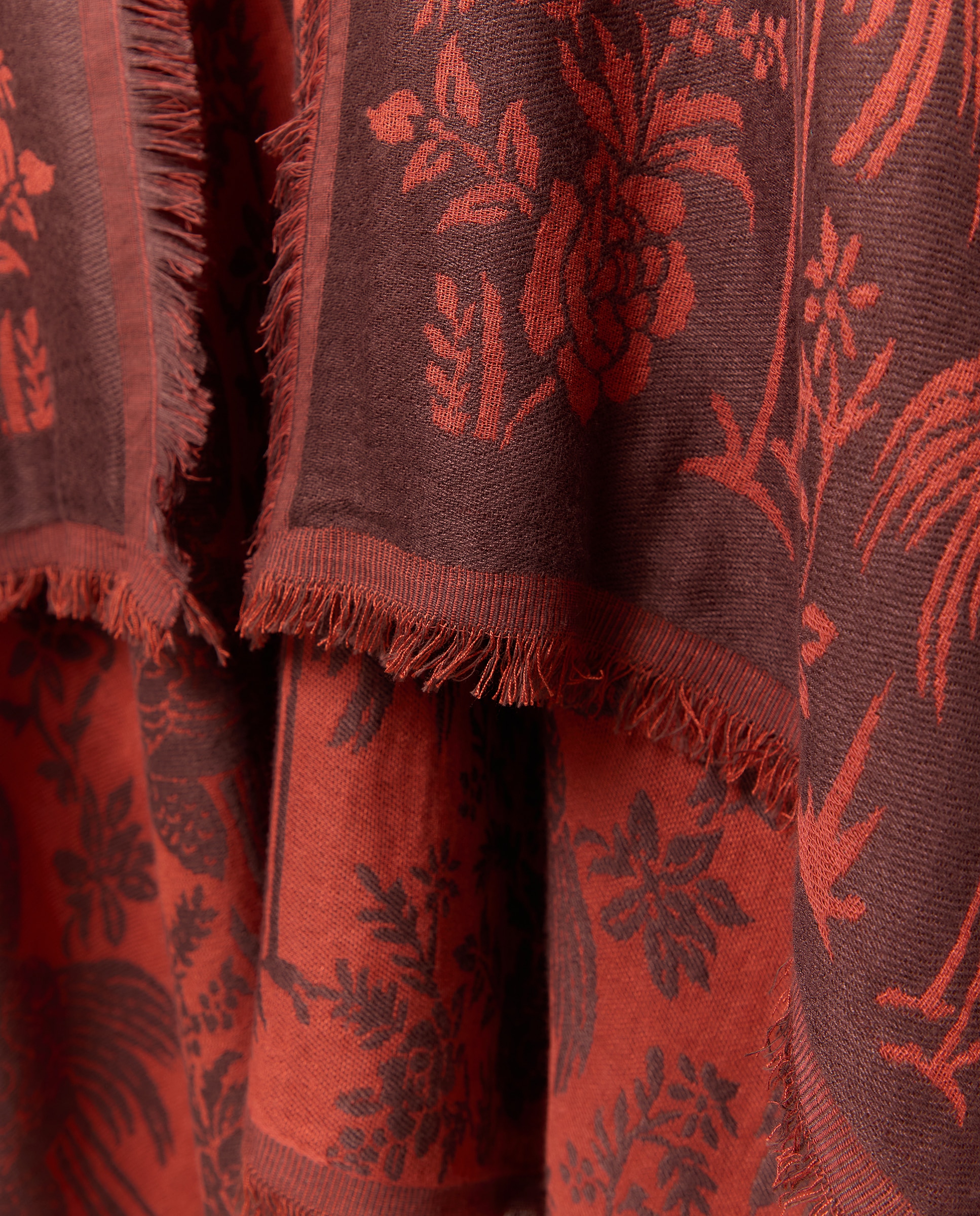 Capa Jacquard com Mistura de Algodão Castanho-3
