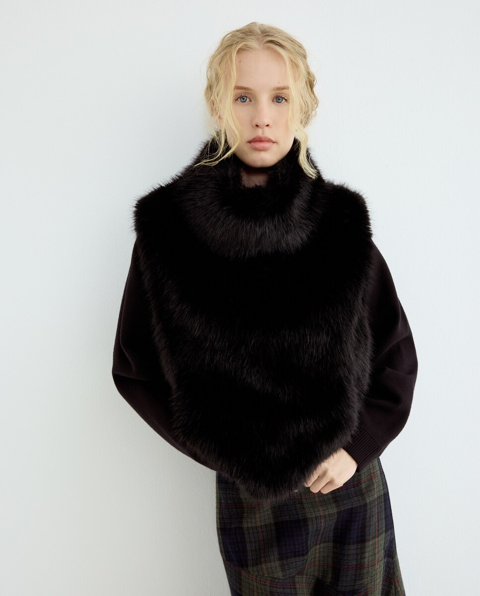 Colete com Efeito de Pelo e Detalhes em Contraste Preto-4