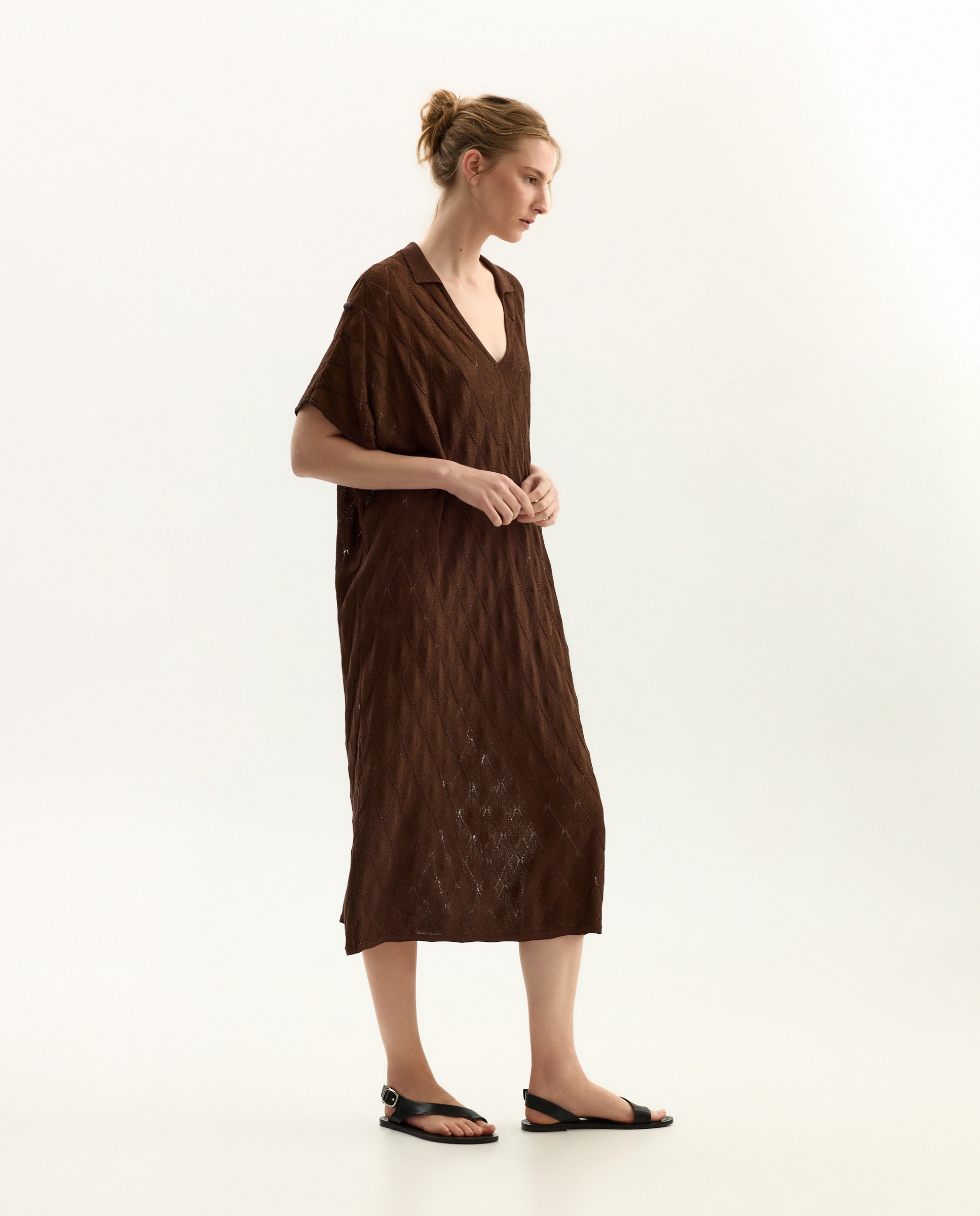 Kaftan Liso. Castanho-4