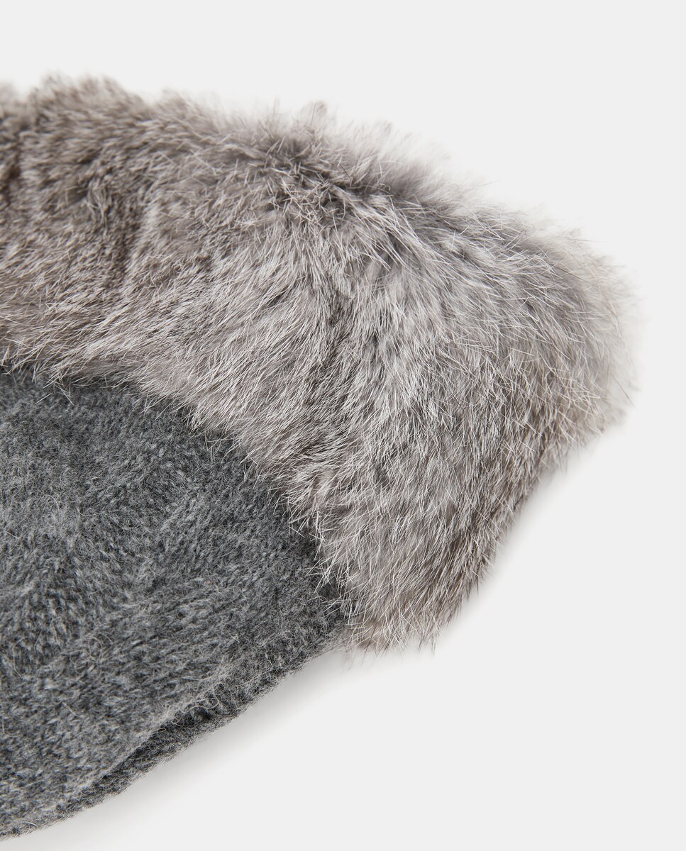 Gorro de ponto com pelo Cinzento-claro-2