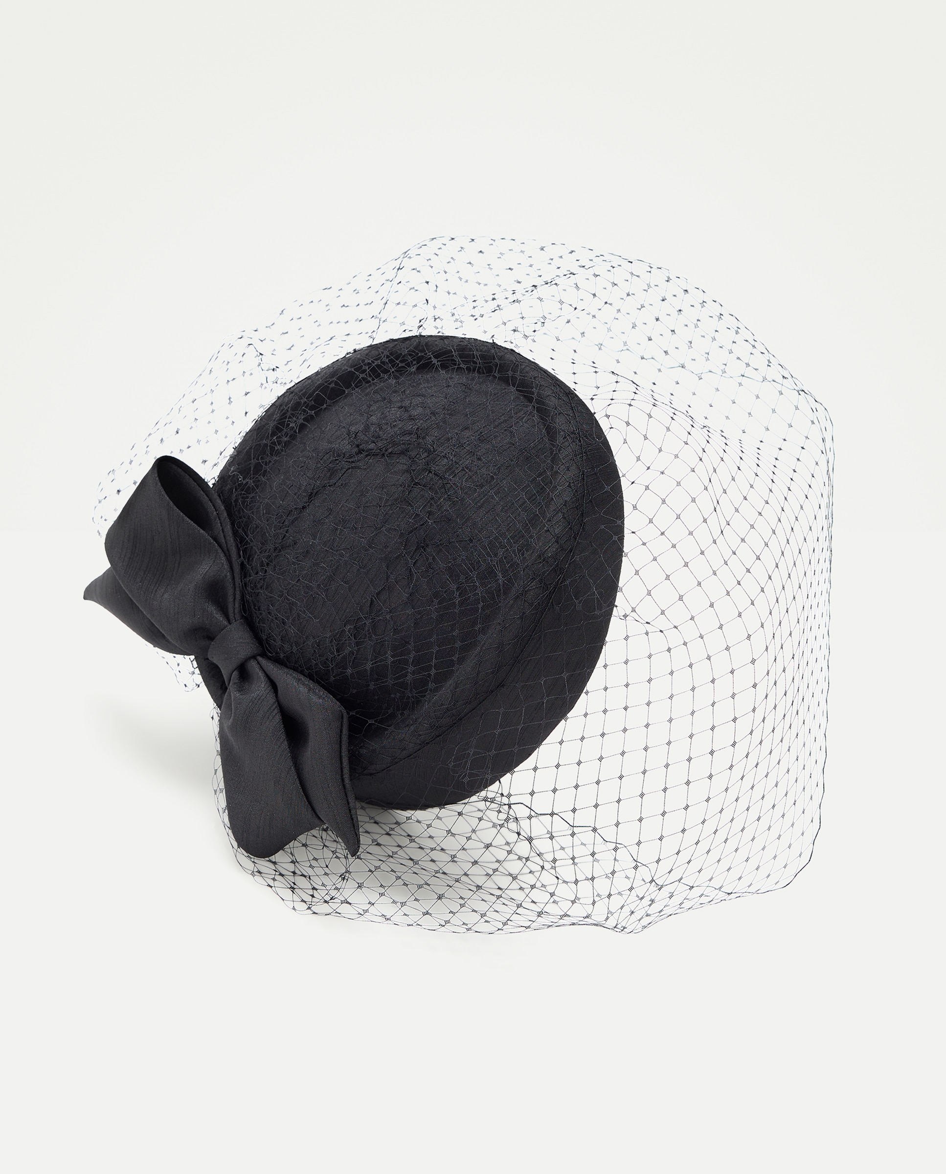 Imagem 0 de Casquete com Laço e Tule