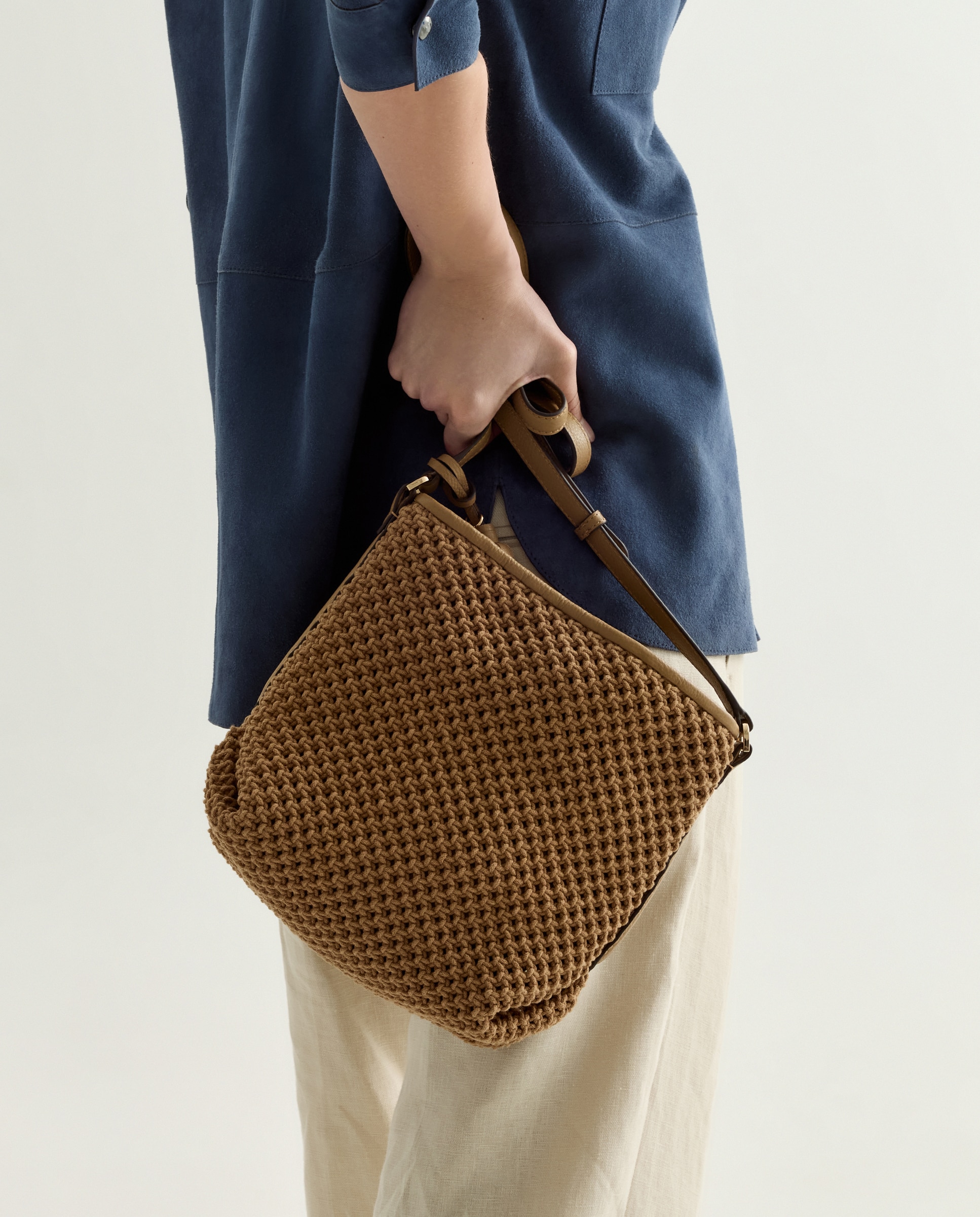 Mala a Tiracolo de Crochet em Pele Verde-6