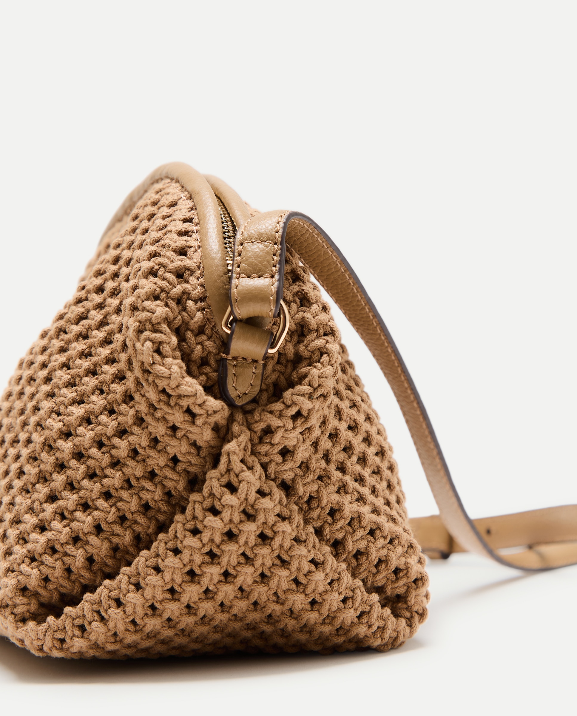 Mala a Tiracolo de Meia Lua em Pele Verde-4