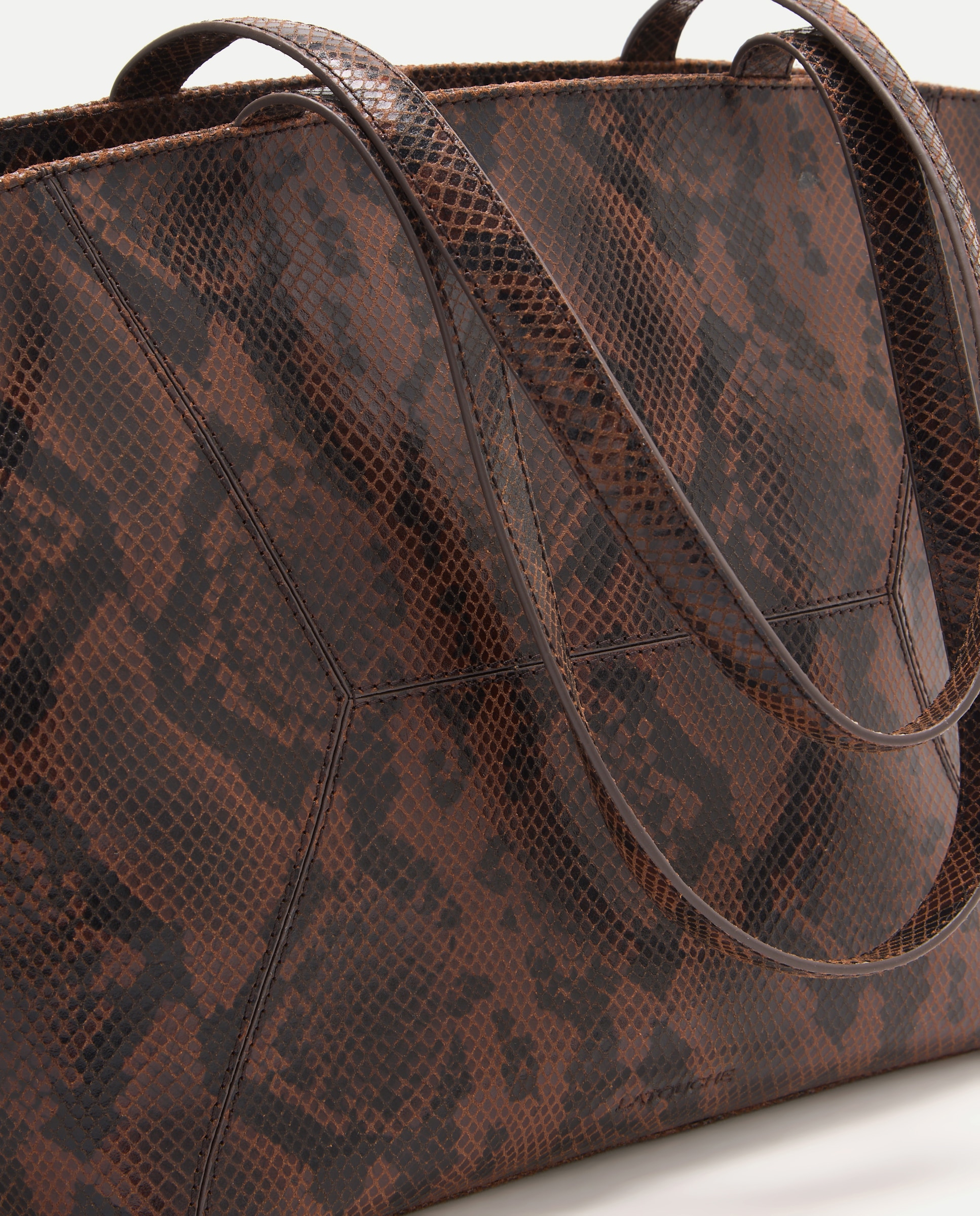 Mala Shopper em Pele com Efeito Serpente Castanho-4