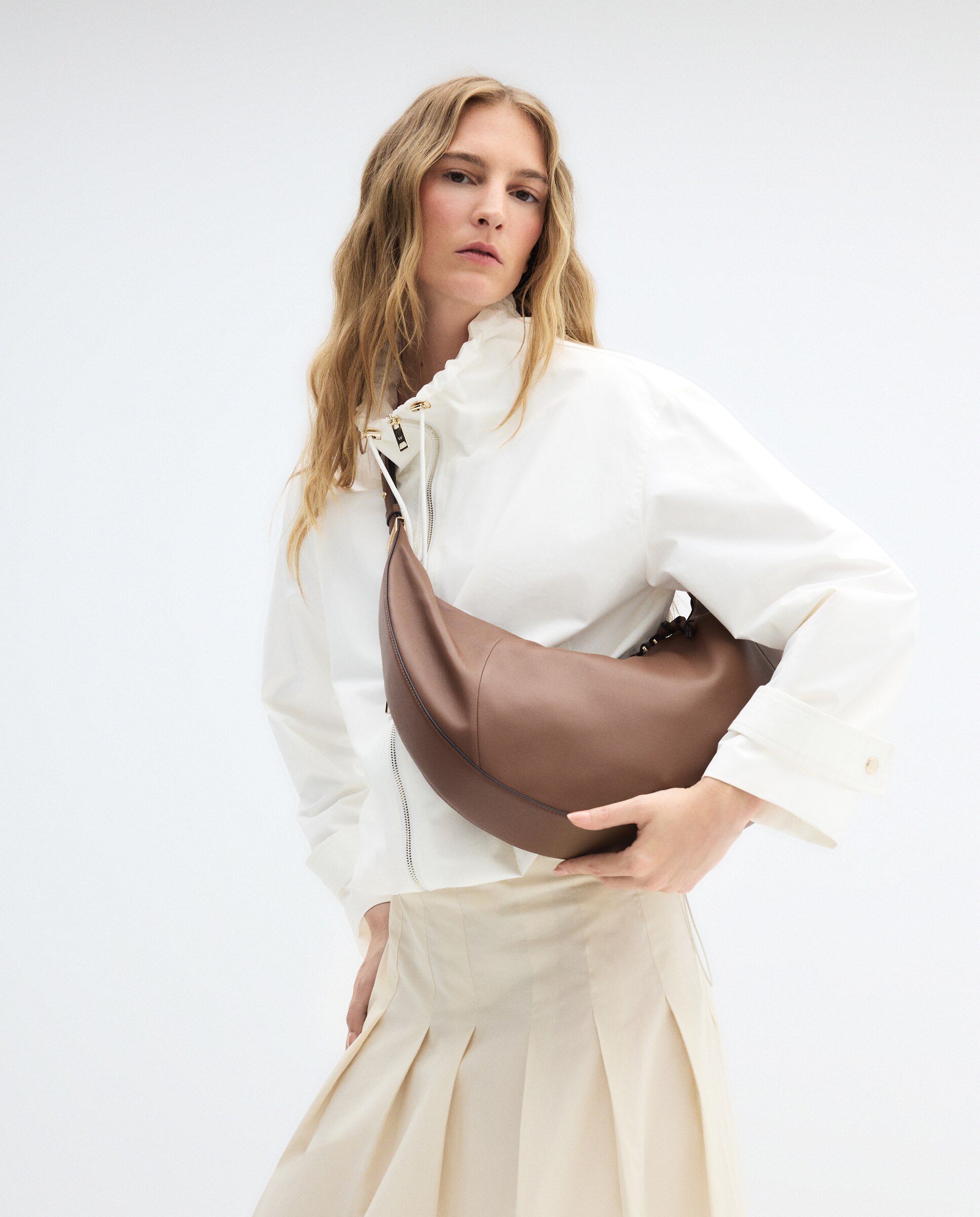 Imagen 6 de Bolso shopper de napa media luna - Latouche - 730 Camel 730 Camel