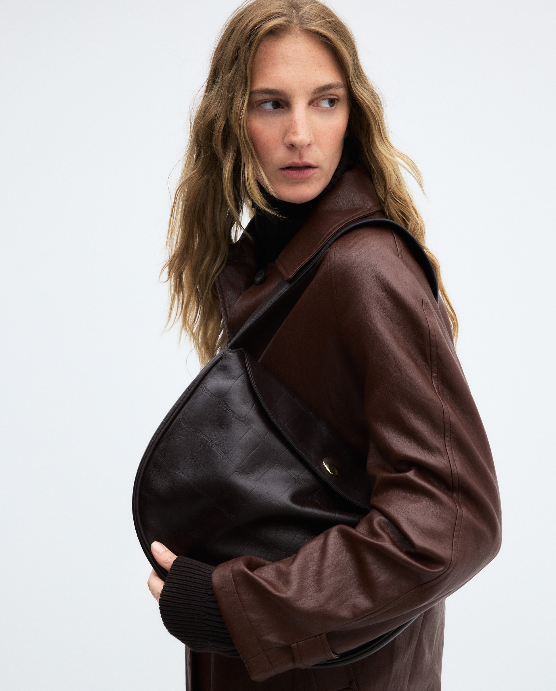 Bolso hobo en napa con estampado de cocodrilo y cierre metálico efecto - Latouche - Marrón Marrón-5