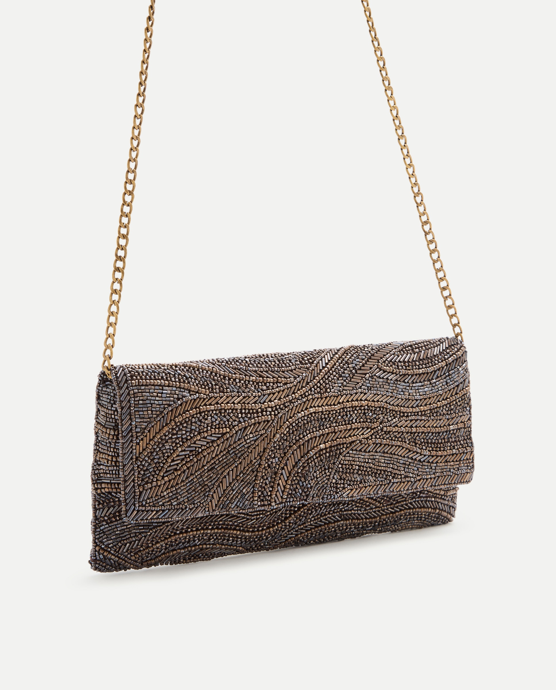 Mala Clutch com Missangas em Ondas Chocolate-6