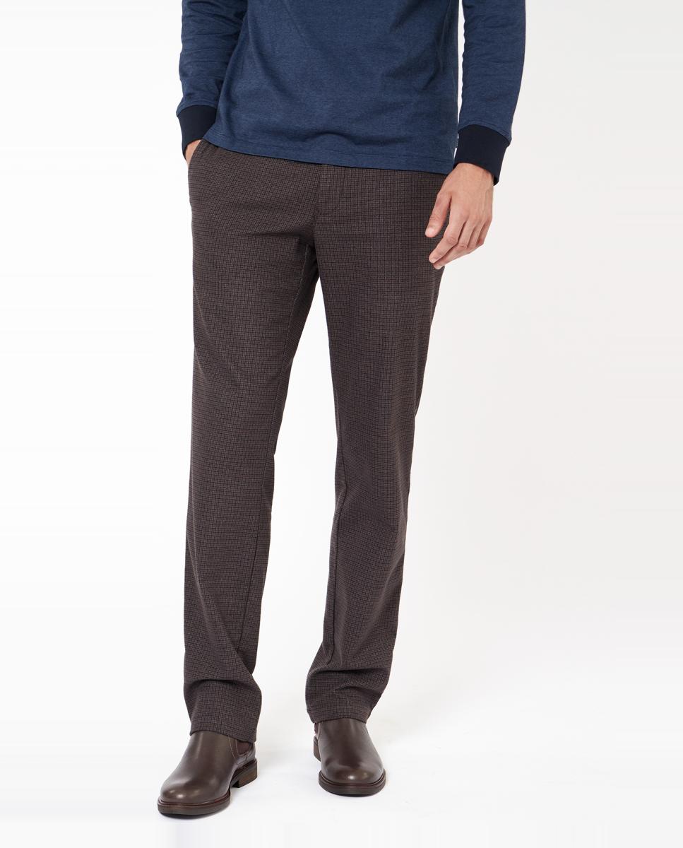 Imagen 0 de Pantalón de hombre chino regular Marrón