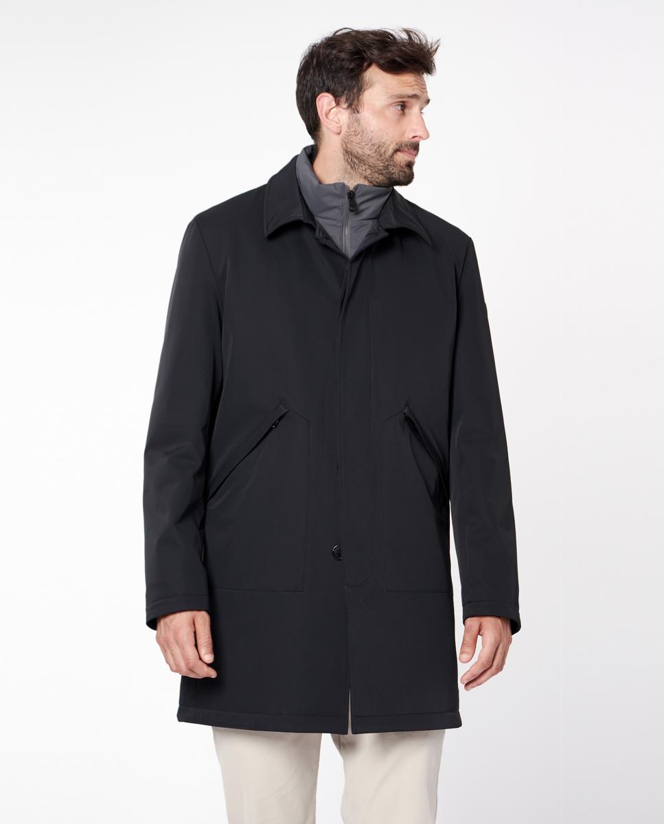 Imagen 1 de Trench de hombre técnico regular Negro