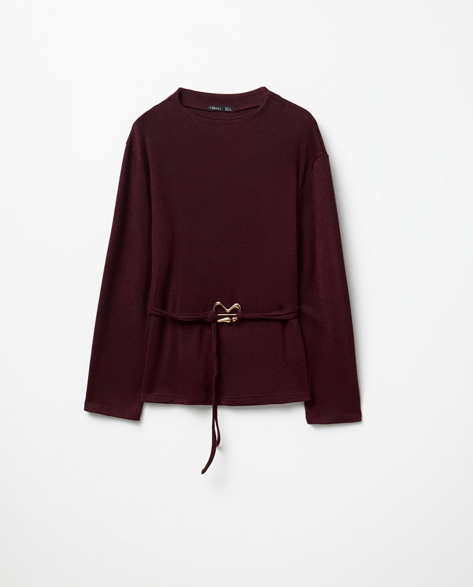 Imagem 0 de Blusa Soft com Detalhe Metálico