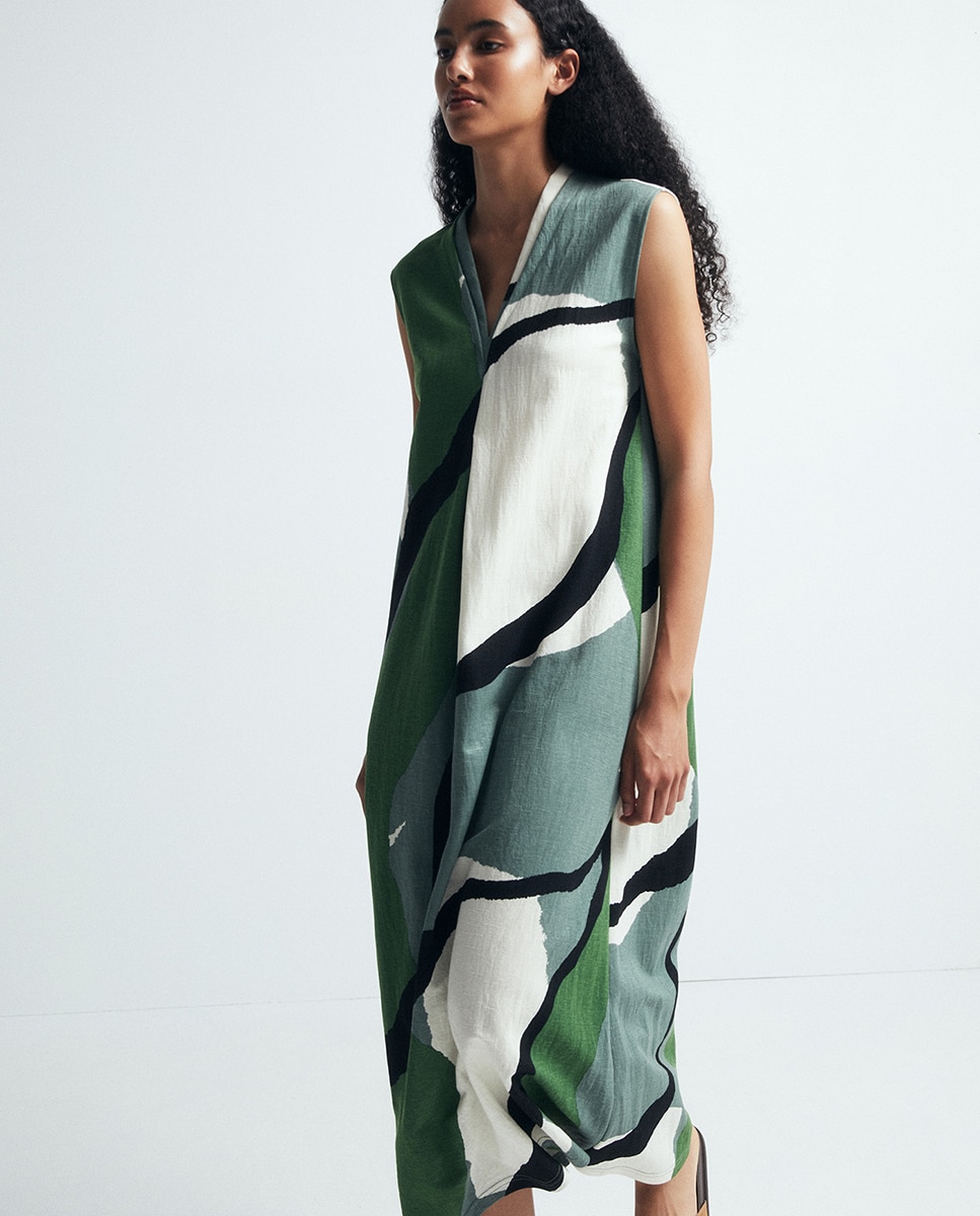 Imagem 0 de Vestido Básico de Linho
